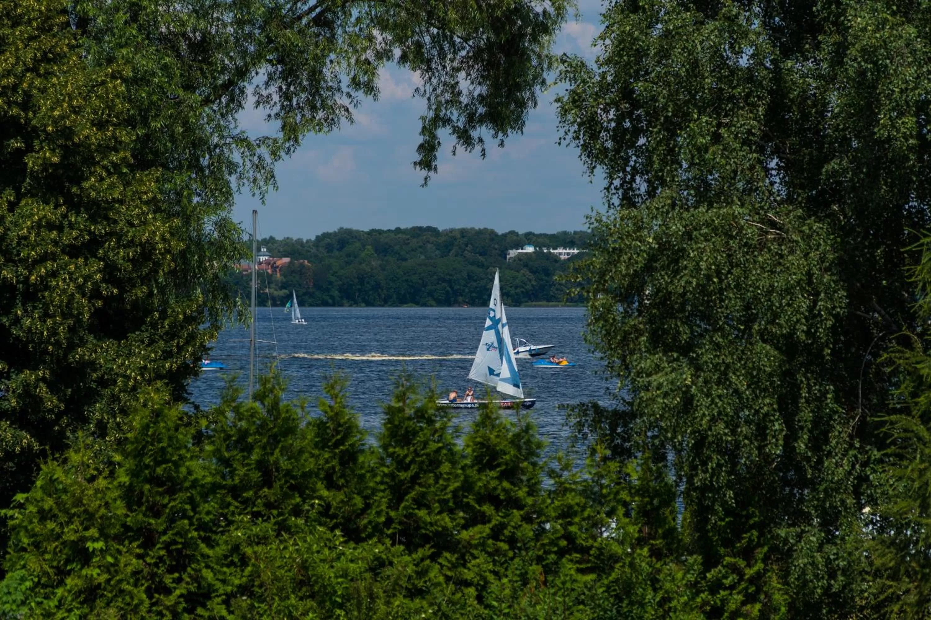 Spring in HOTEL CICHA WODA NIEPORĘT