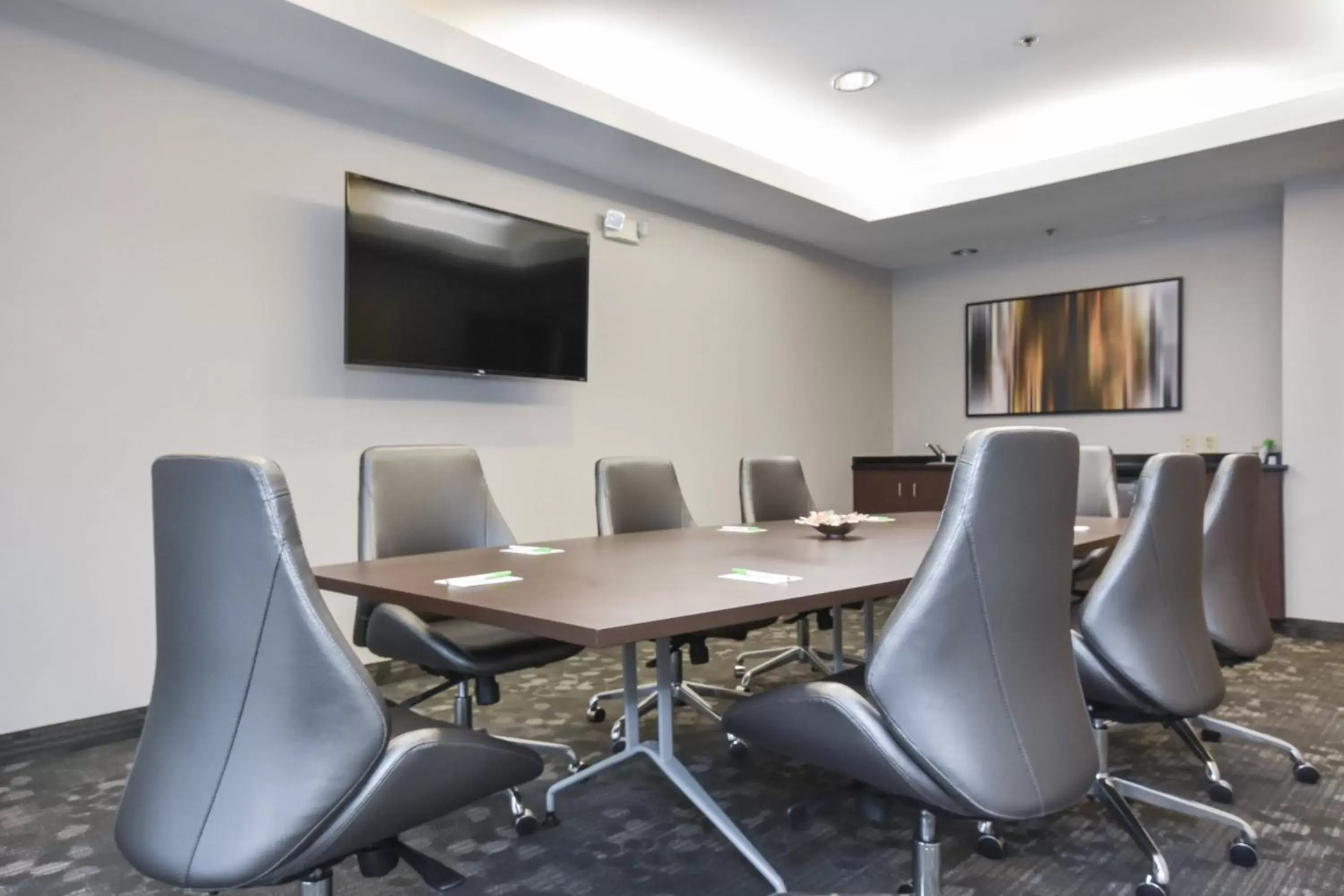 Meeting/conference room in Courtyard by Marriott Charlotte Matthews