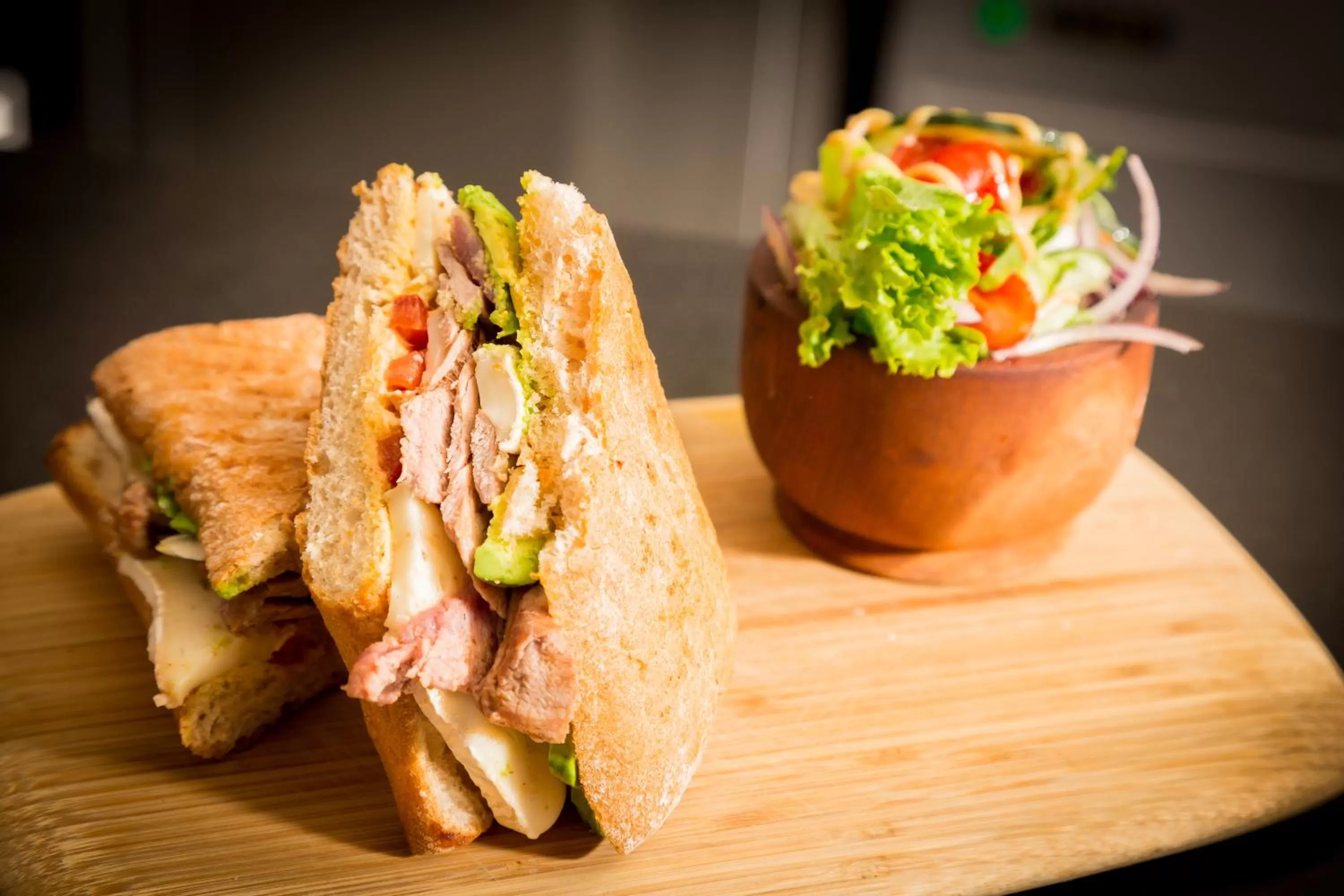 Food and drinks in Suites Contempo