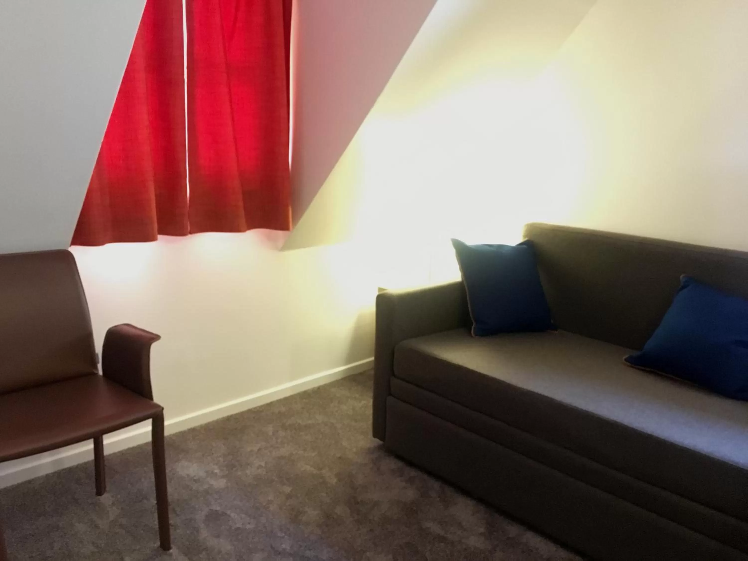 Seating area in Hotel KLE, BW Signature Collection