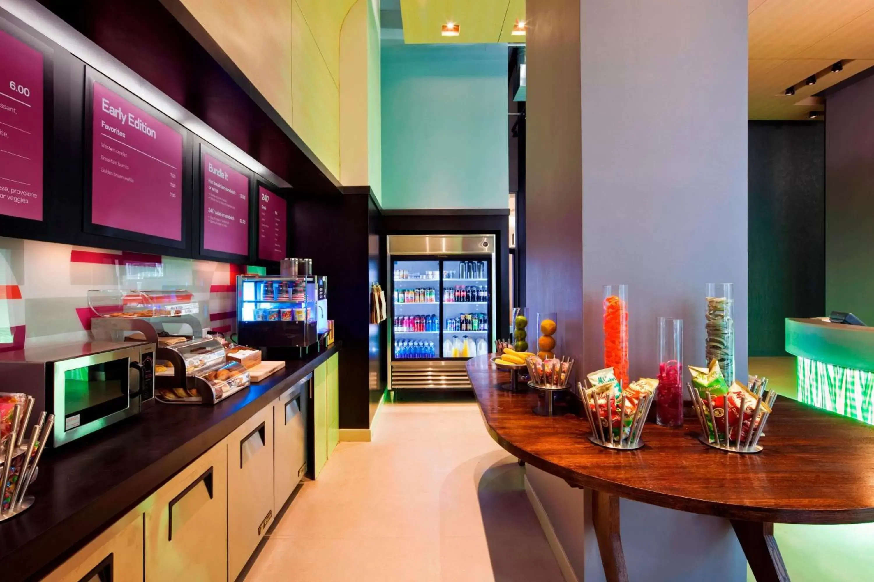 Restaurant/places to eat in Aloft Manhattan Downtown - Financial District