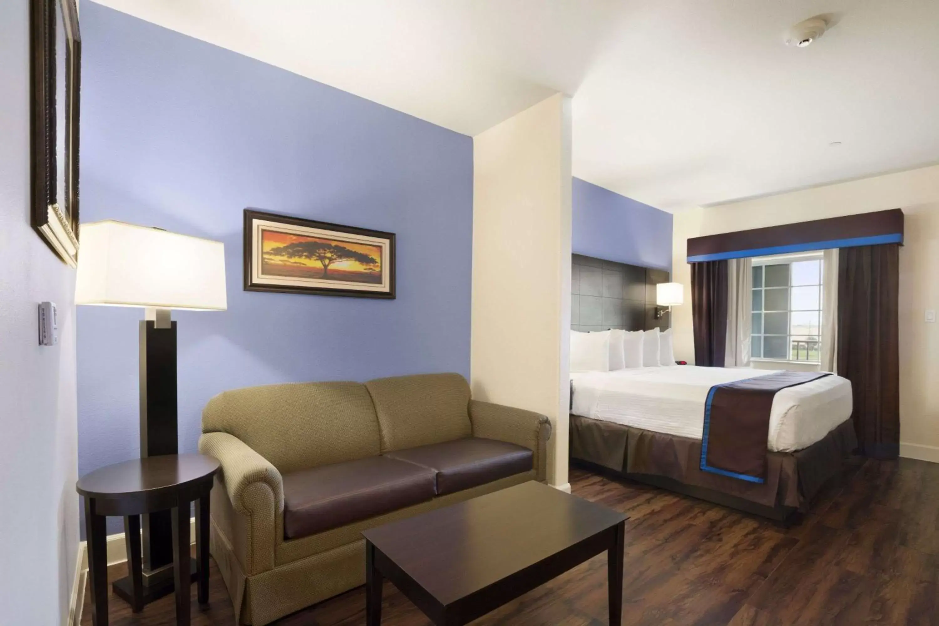 Photo of the whole room in Days Inn & Suites by Wyndham Galveston West/Seawall