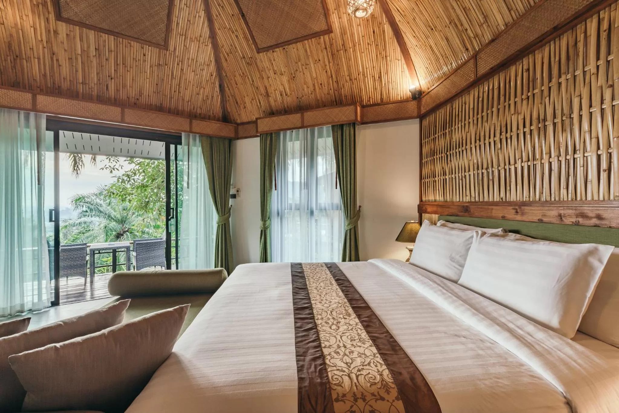 Bed in Aonang Fiore Resort
