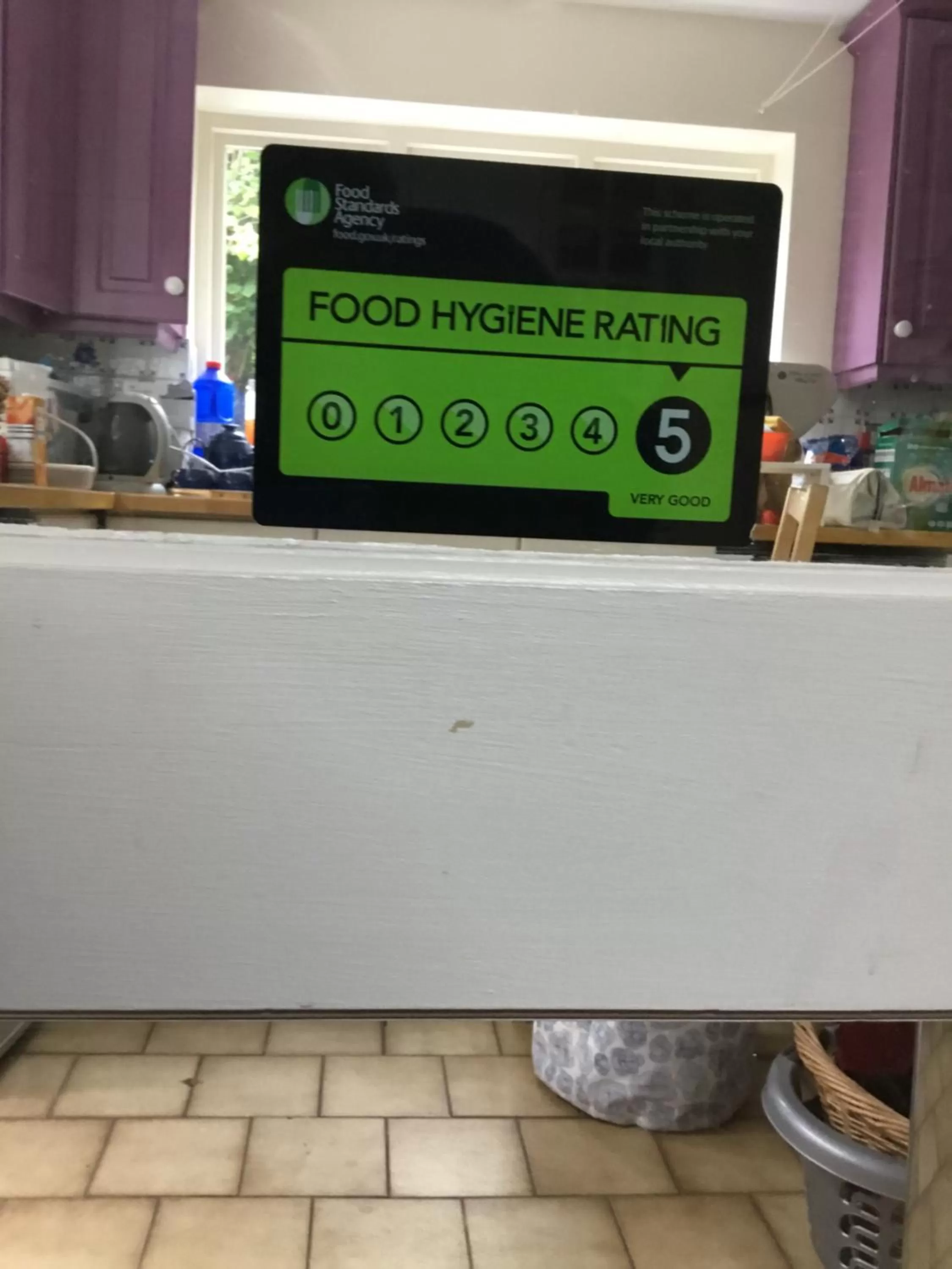 Food and drinks, TV/Entertainment Center in Hotel 5 Ravenhurst Drive M6 J7