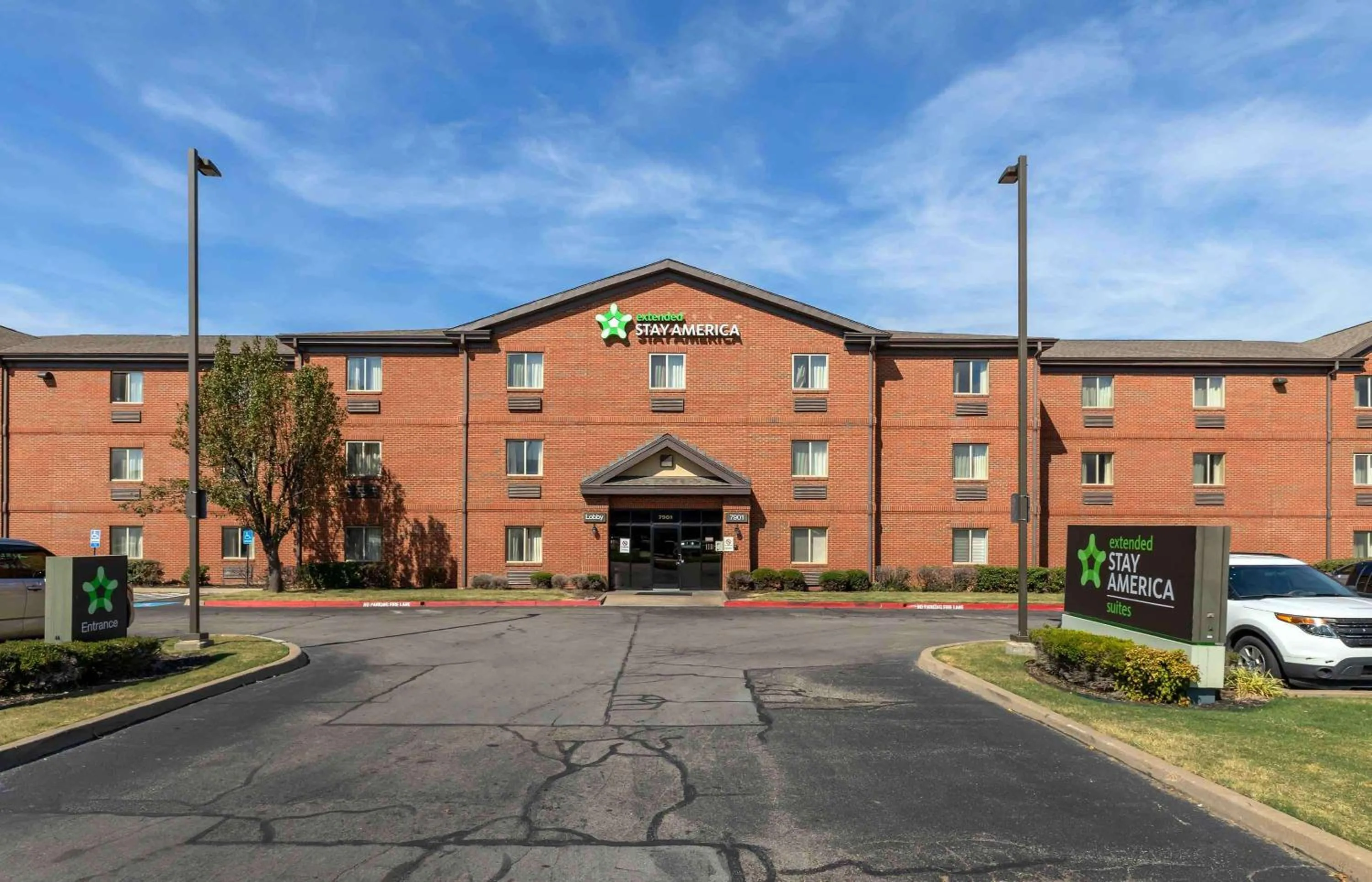 Property building in Extended Stay America Suites - Tulsa - Midtown