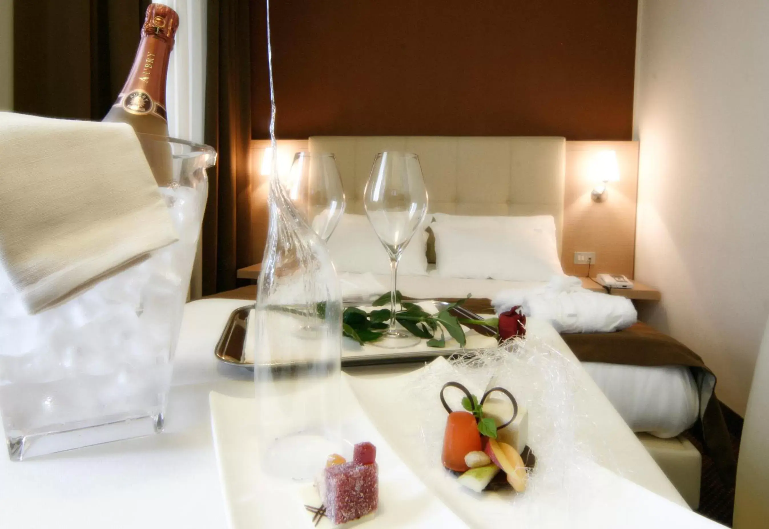 Bed in Hotel Vittoria Bed in Hotel Vittoria