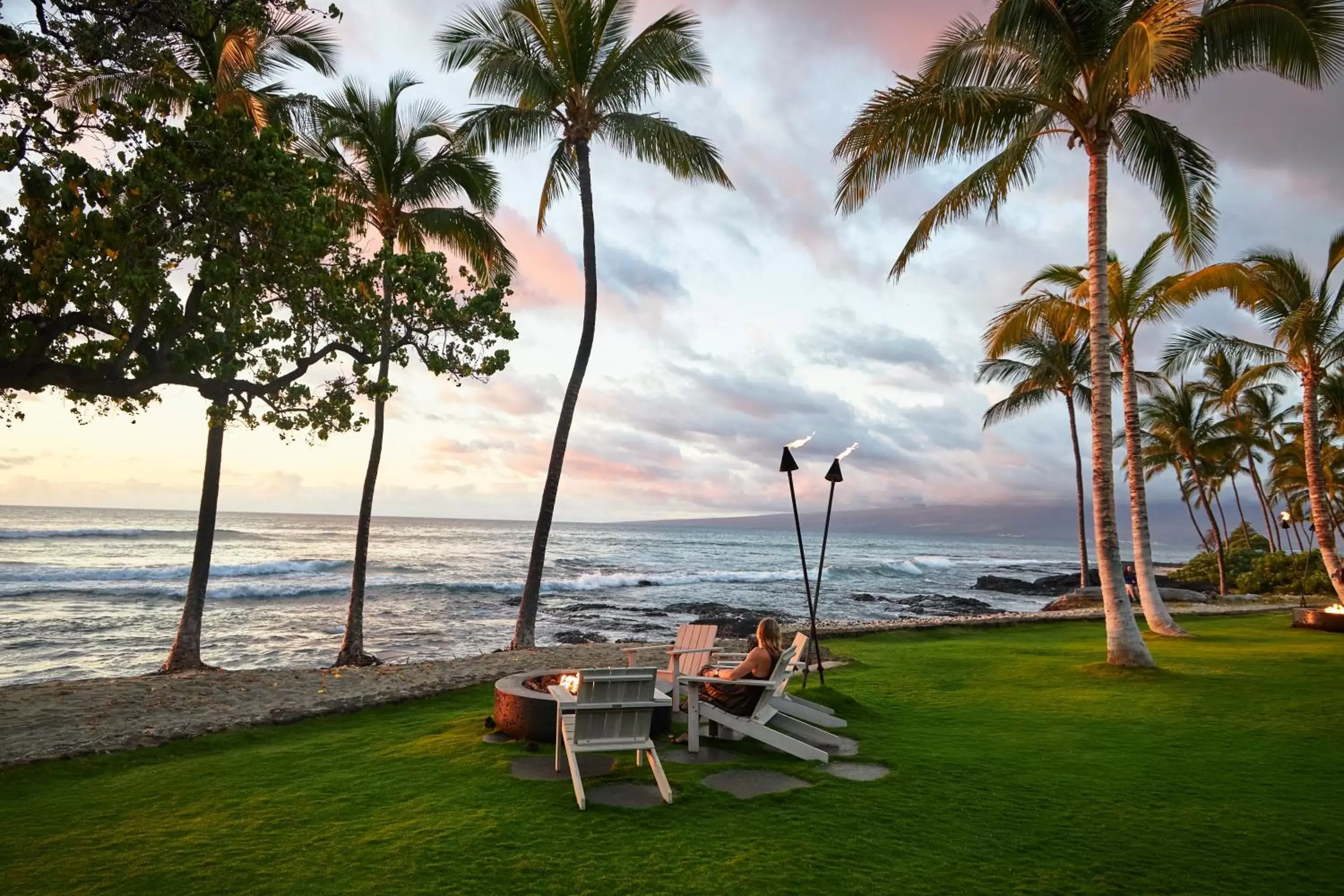 Seating area in Mauna Lani, Auberge Resorts Collection