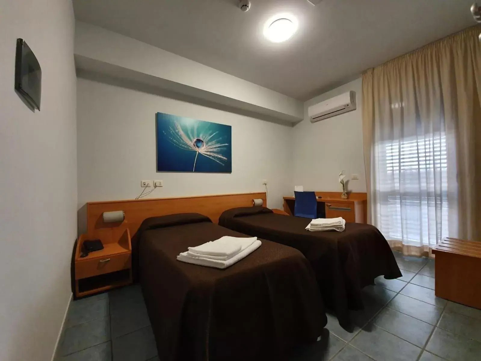 Photo of the whole room, Bed in Hotel Casale dei Greci