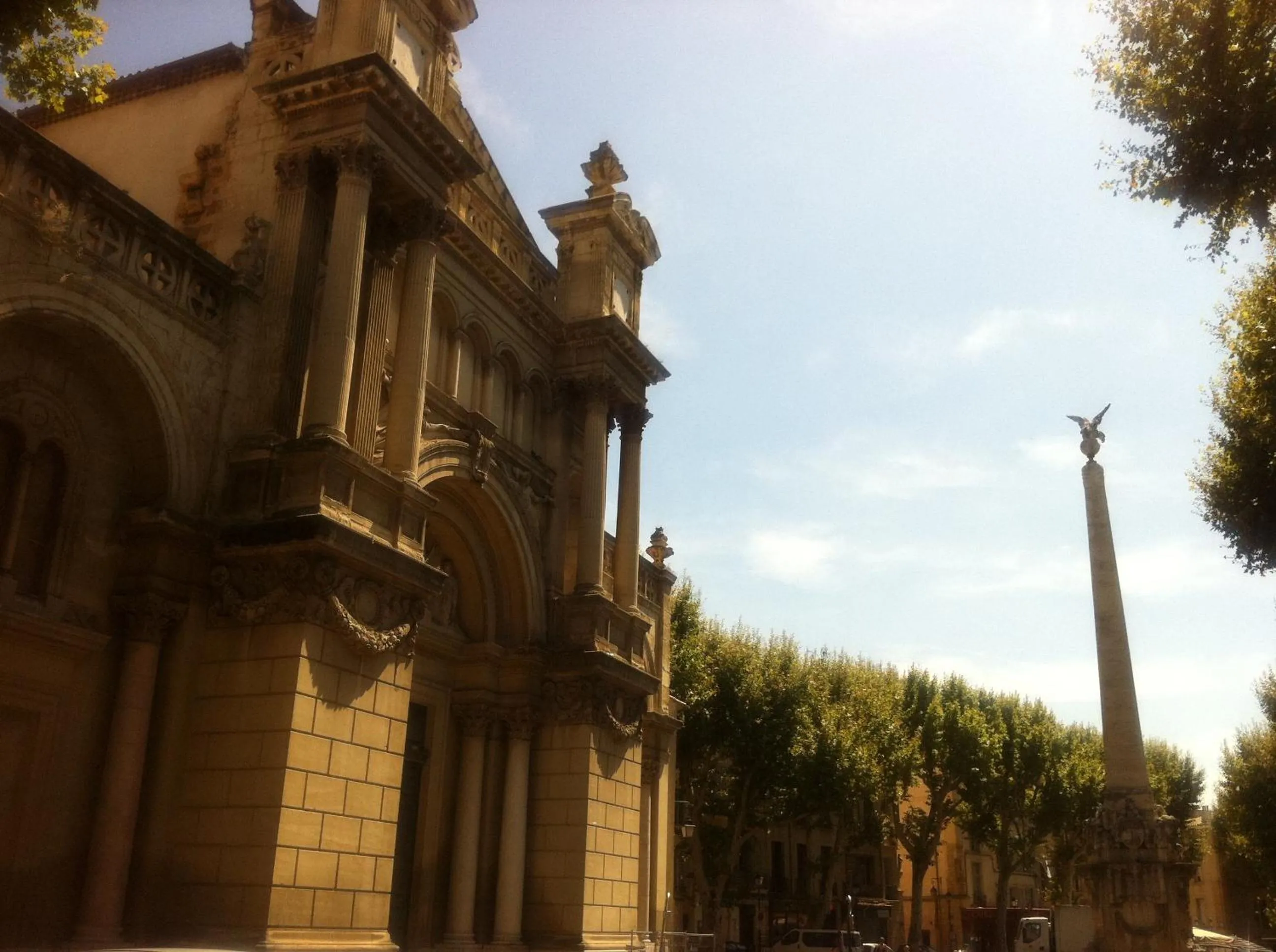 Nearby landmark in Precheurs Studios