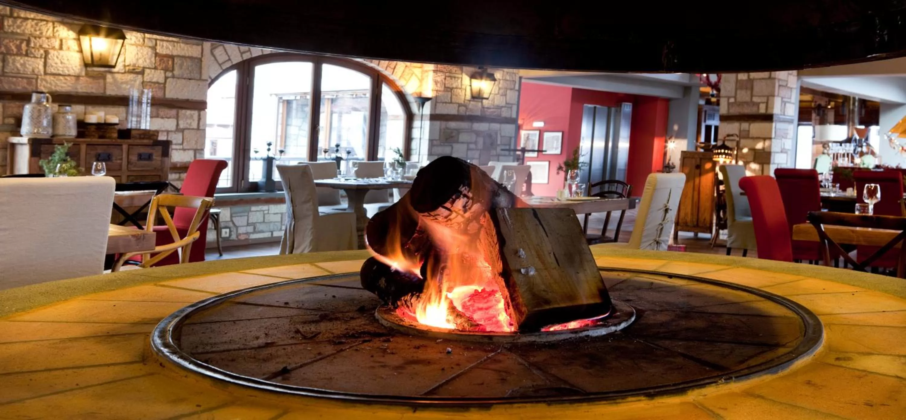 Food and drinks in Kazarma Hotel