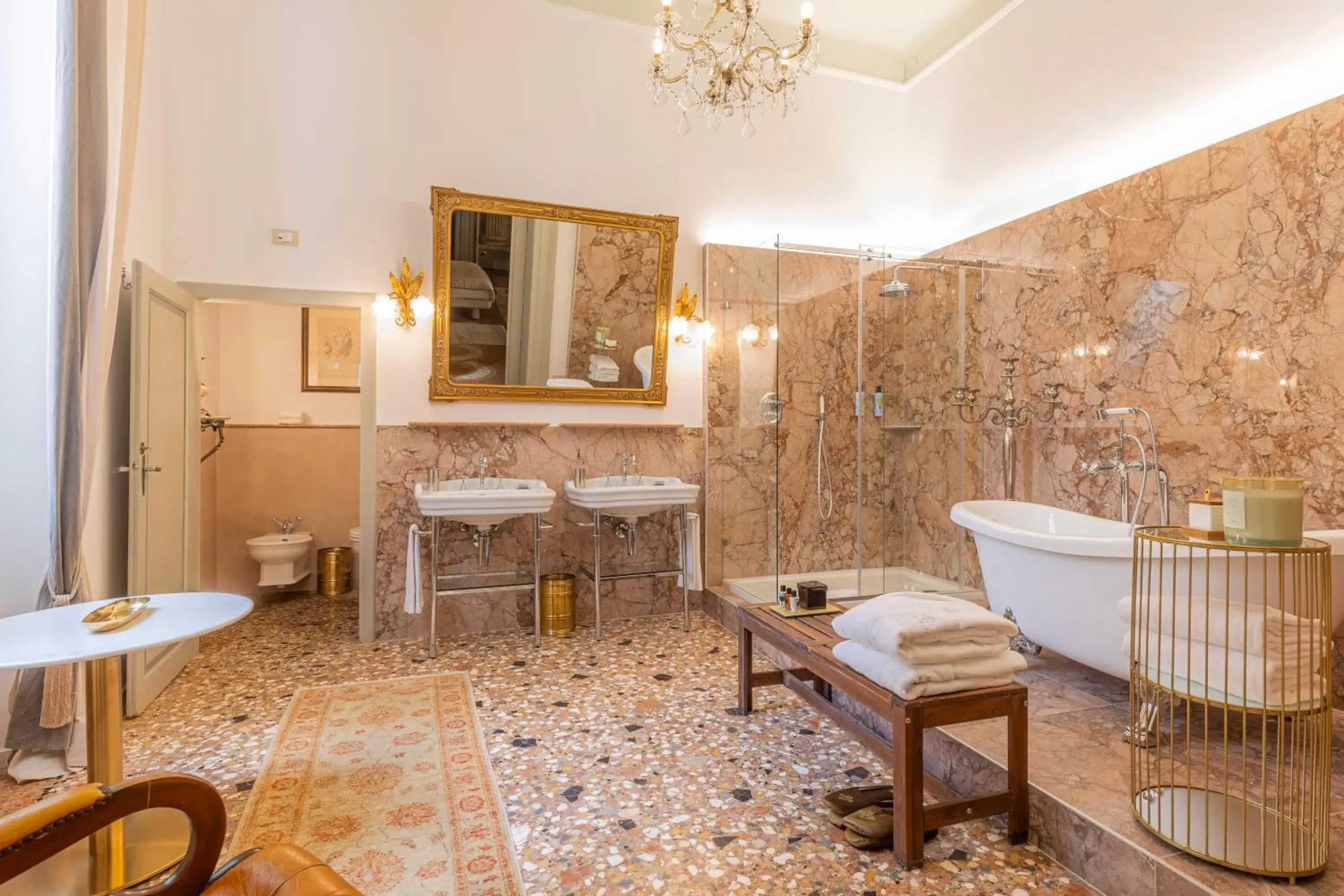 Shower, Bathroom in Corte Realdi - Palazzo Camozzini