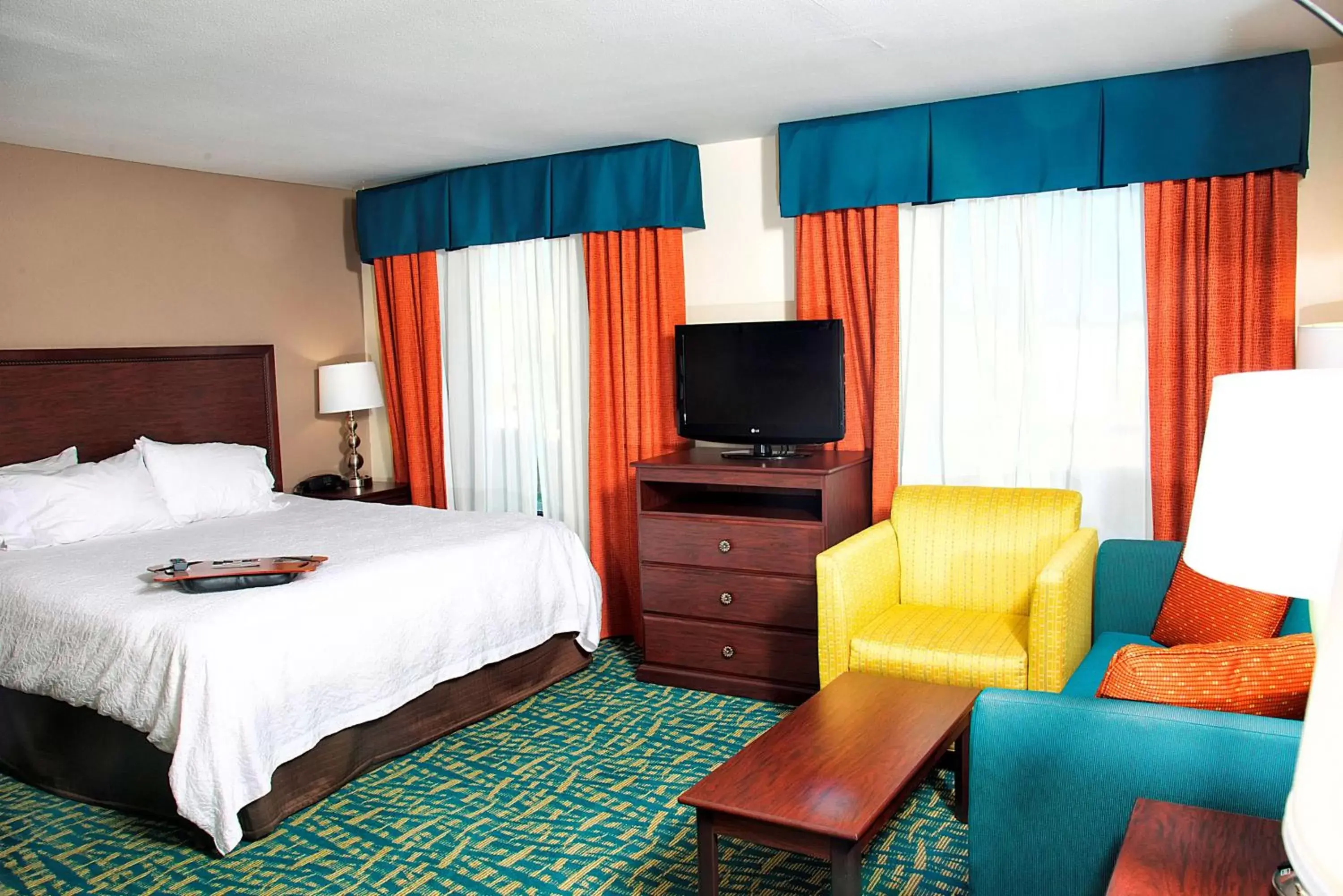 Bed, TV/Entertainment Center in Hampton Inn and Suites Amarillo West