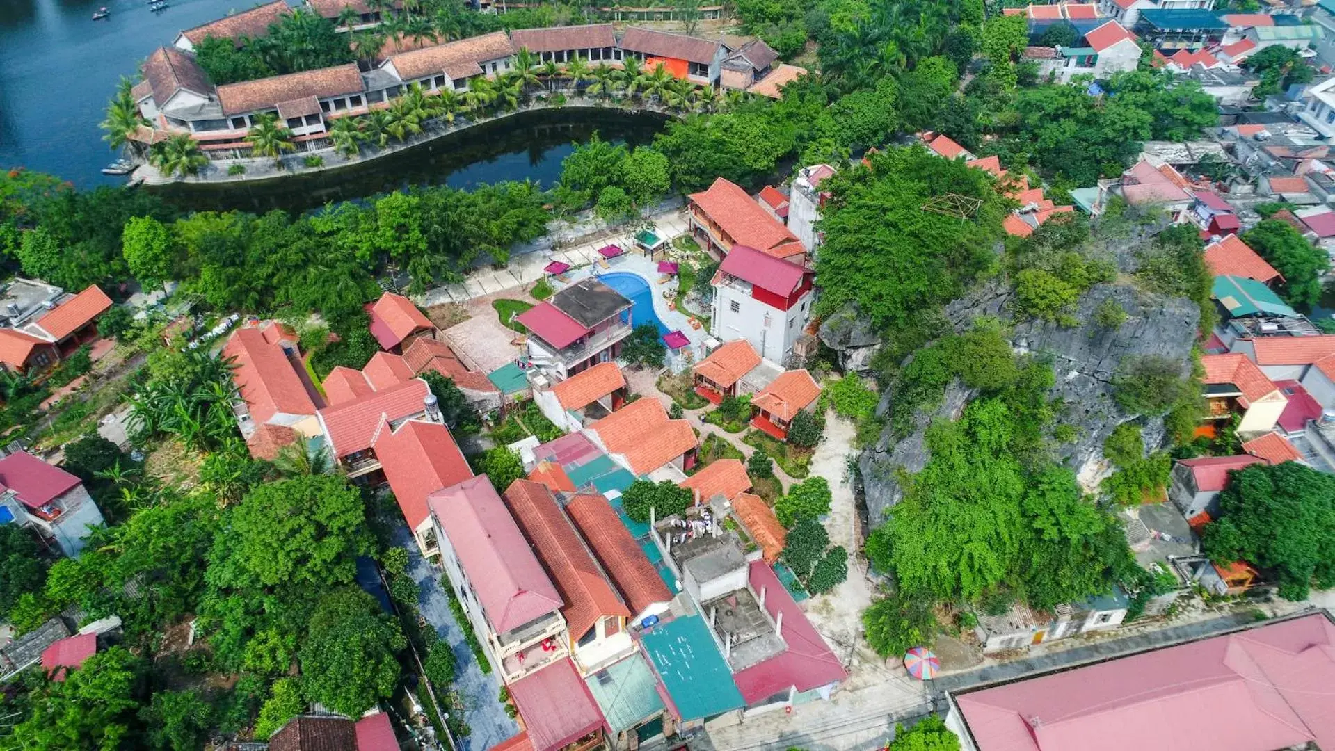 Property building in Ruby Homestay Property building in Ruby Homestay