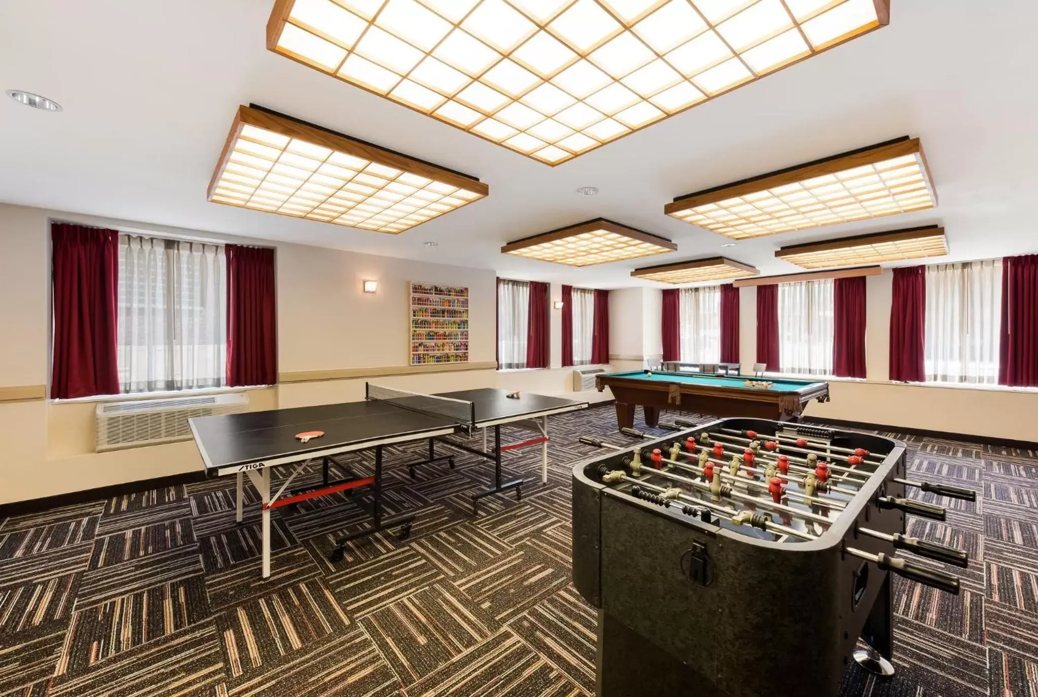 Game Room in Red Roof Inn PLUS+ Columbus Downtown - Convention Center