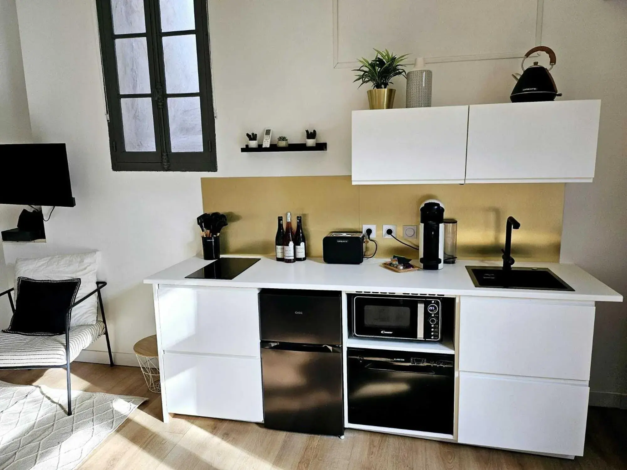 Kitchen or kitchenette, Kitchen/Kitchenette in La Maison Grivolas