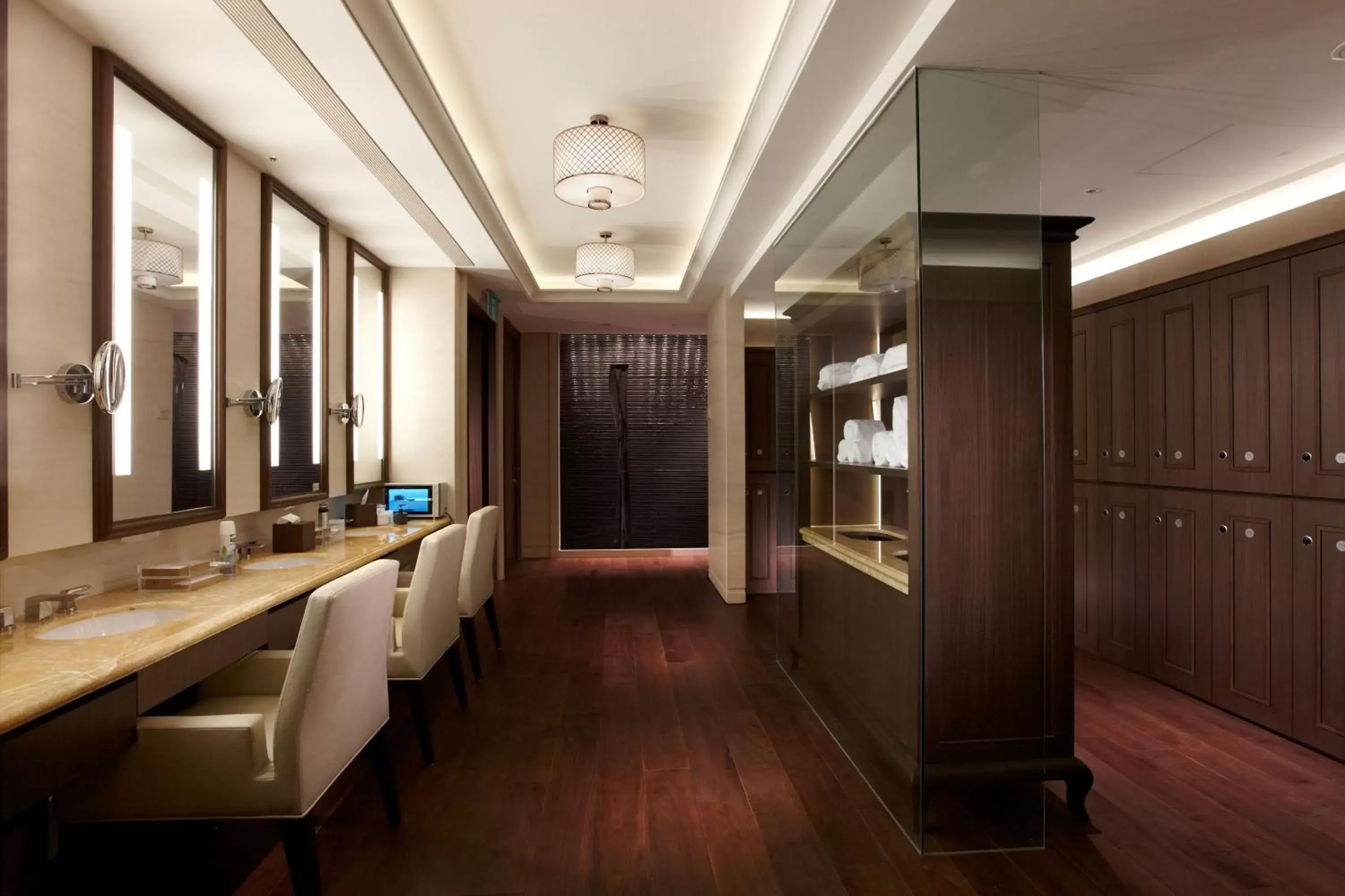 Spa and wellness centre/facilities in The Okura Prestige Taipei