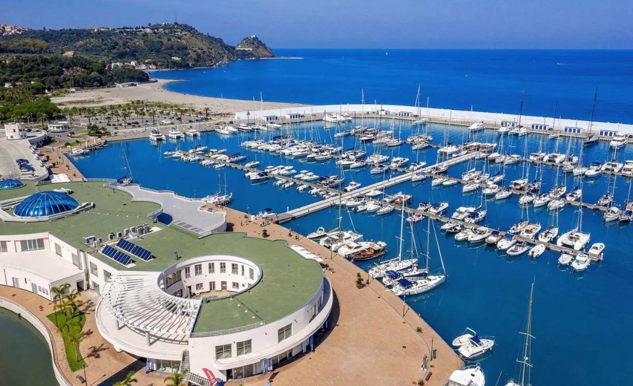 Bird's-eye View in Besael b&b Capo d'Orlando