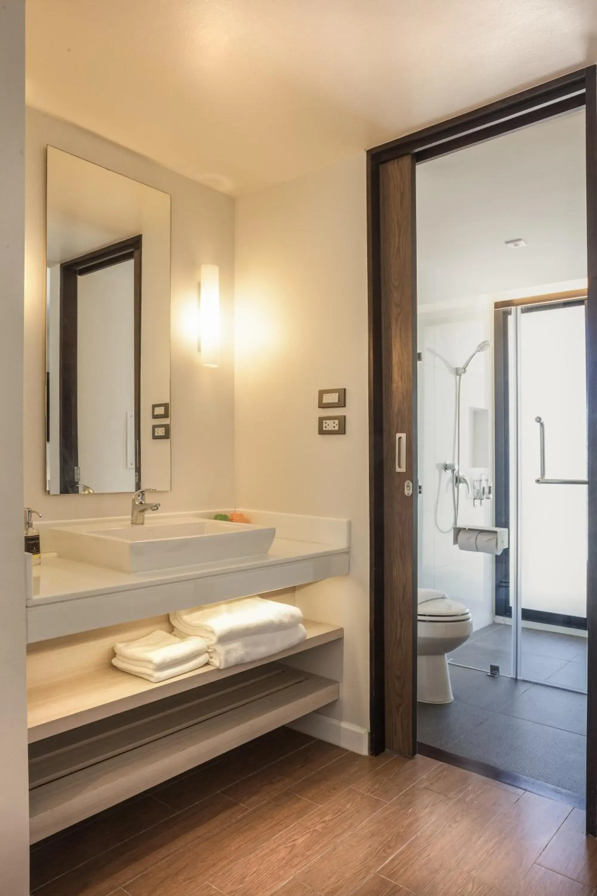 Bathroom in Sand Dunes Chaolao Beach Resort