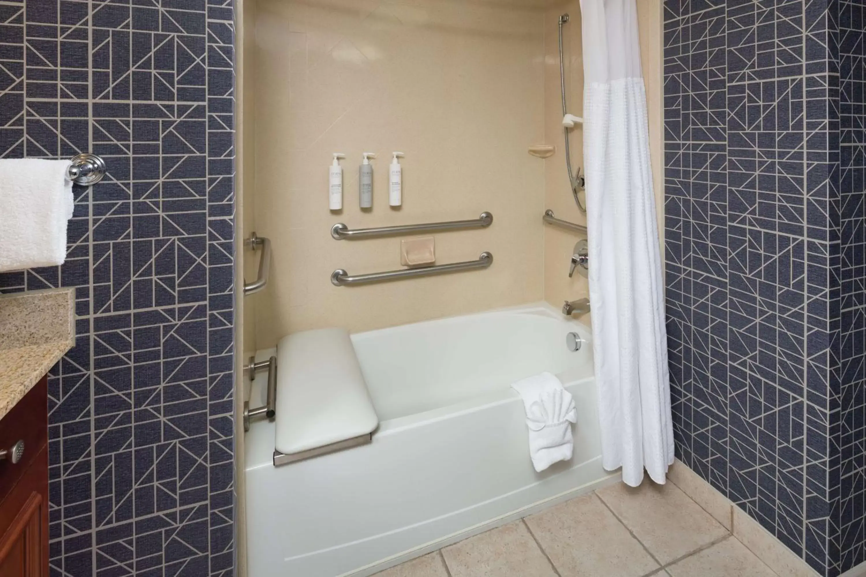 Bathroom in Homewood Suites by Hilton Newburgh-Stewart Airport