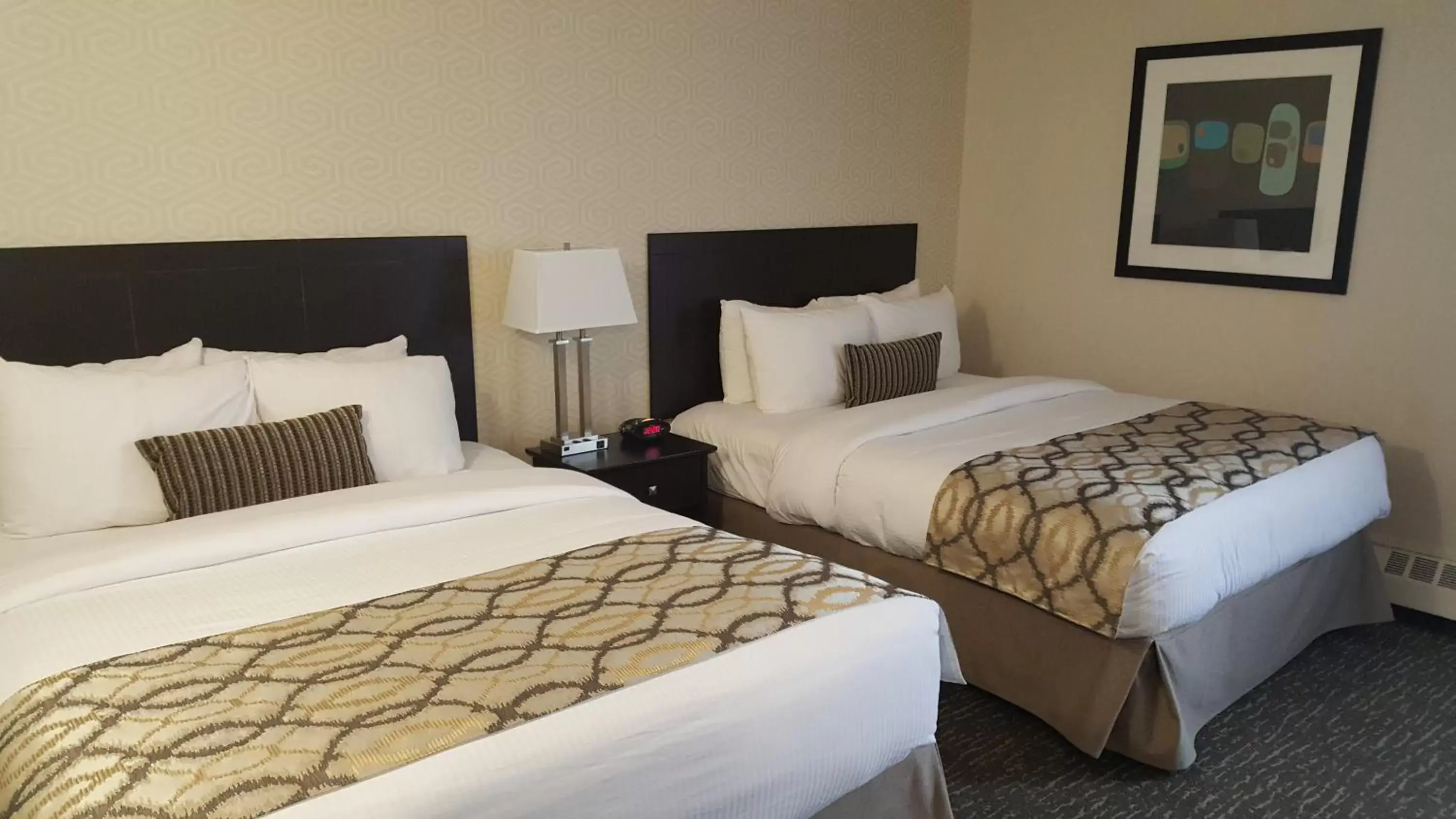 Photo of the whole room, Bed in Coast West Edmonton Hotel & Conference Centre