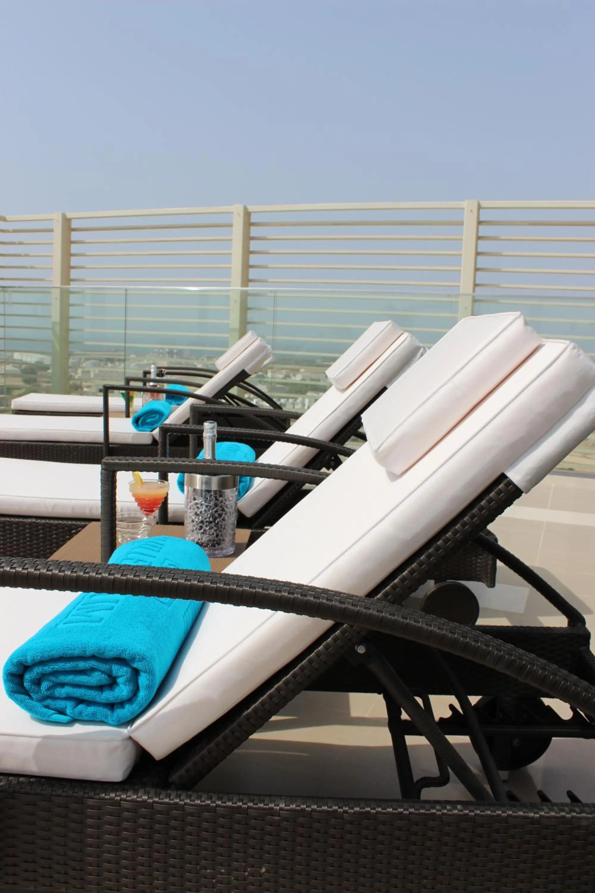 Swimming pool in Grand Millennium Muscat