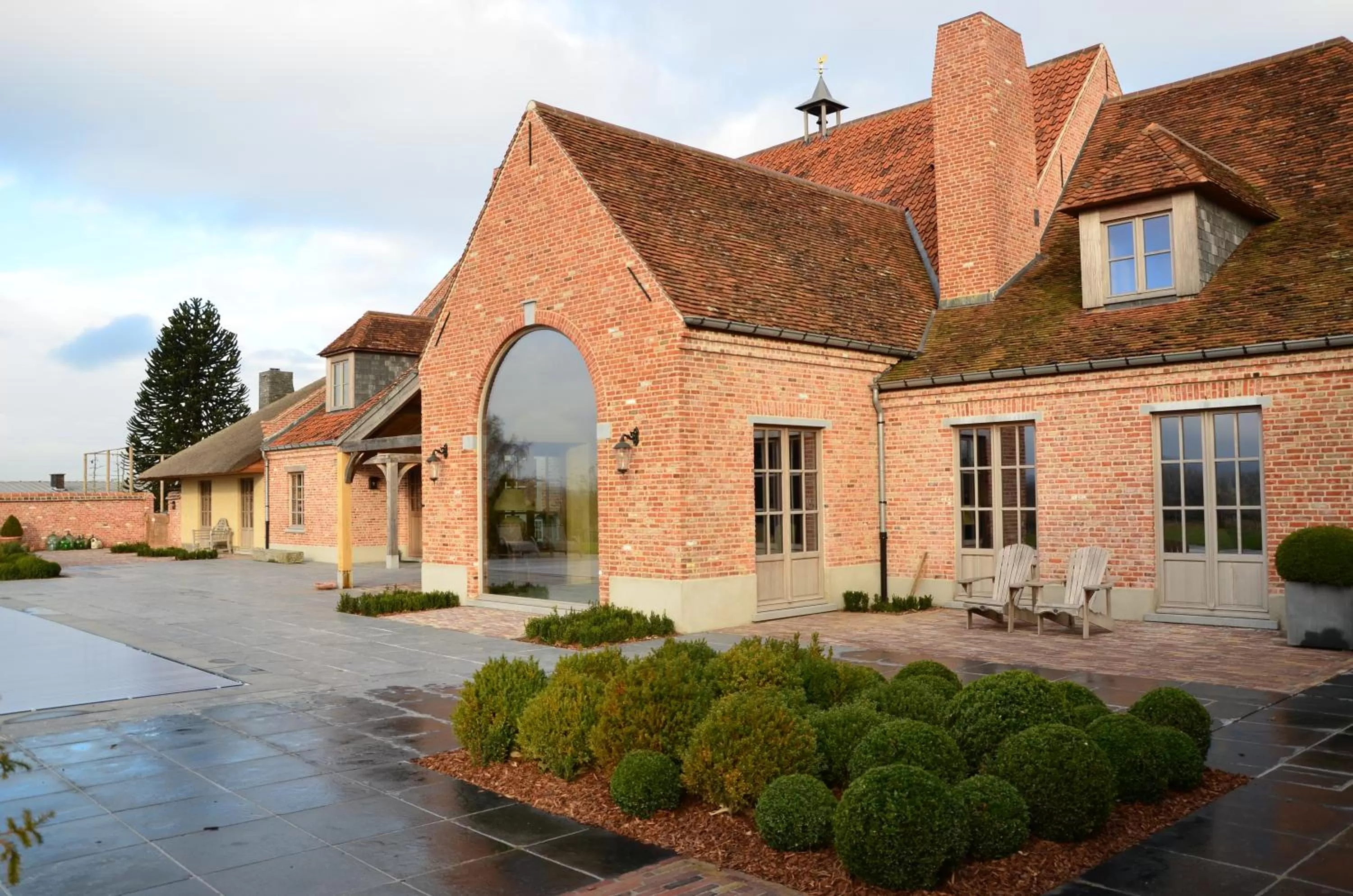 Facade/entrance in Boutique Hotel De Brakelhoen