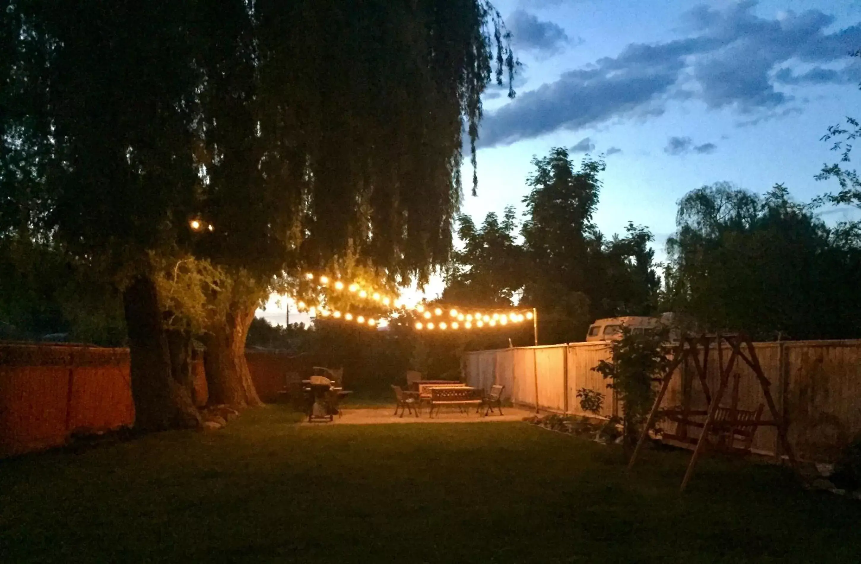 Patio, Garden in Lakeside Villa Inn & Suites