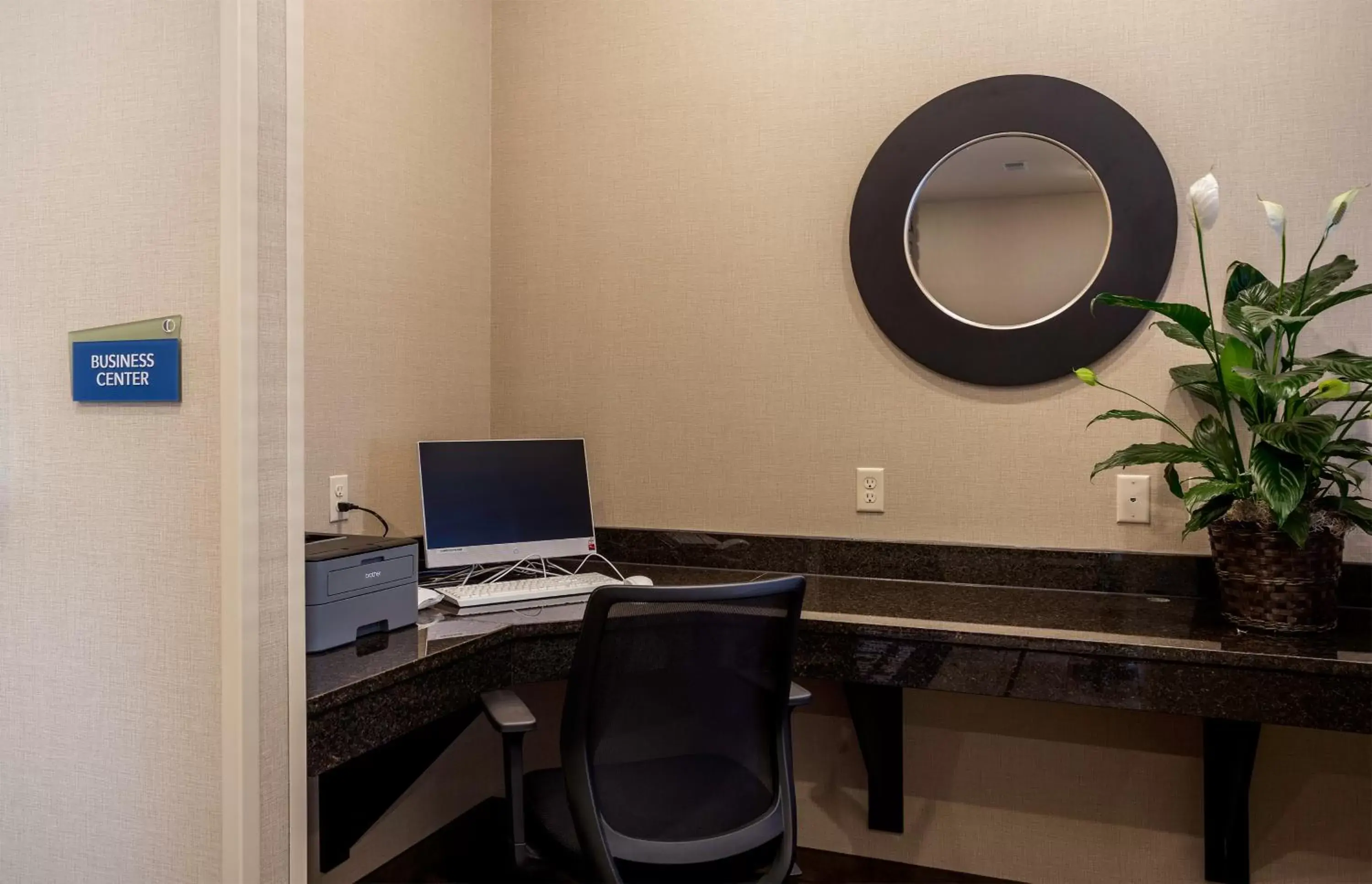 Business facilities in Cobblestone Inn & Suites - Brookville