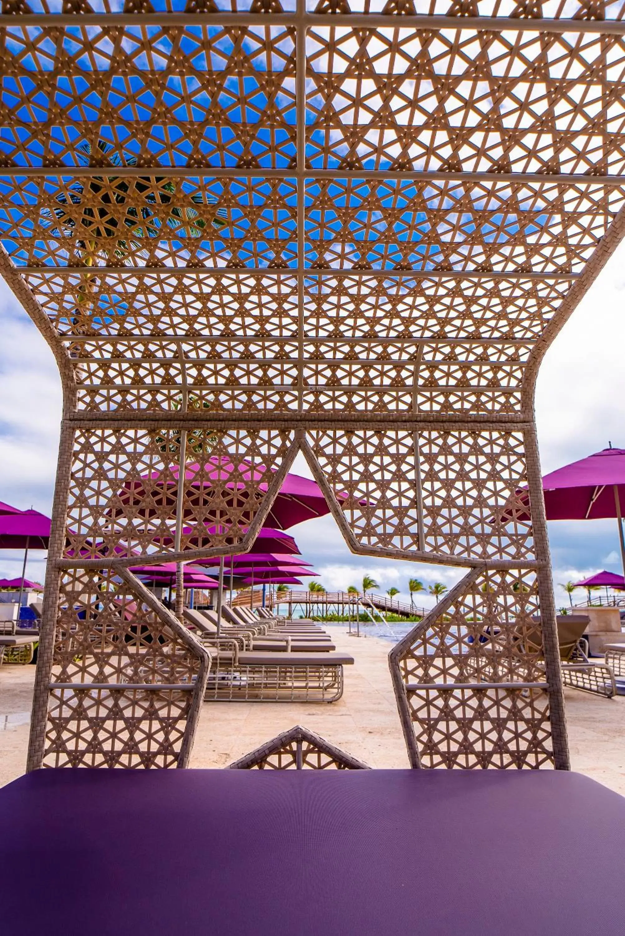 Seating area in Planet Hollywood Cancun, An Autograph Collection All-Inclusive Resort