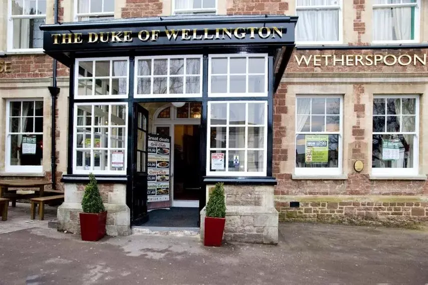 Facade/entrance in The Duke of Wellington Wetherspoon
