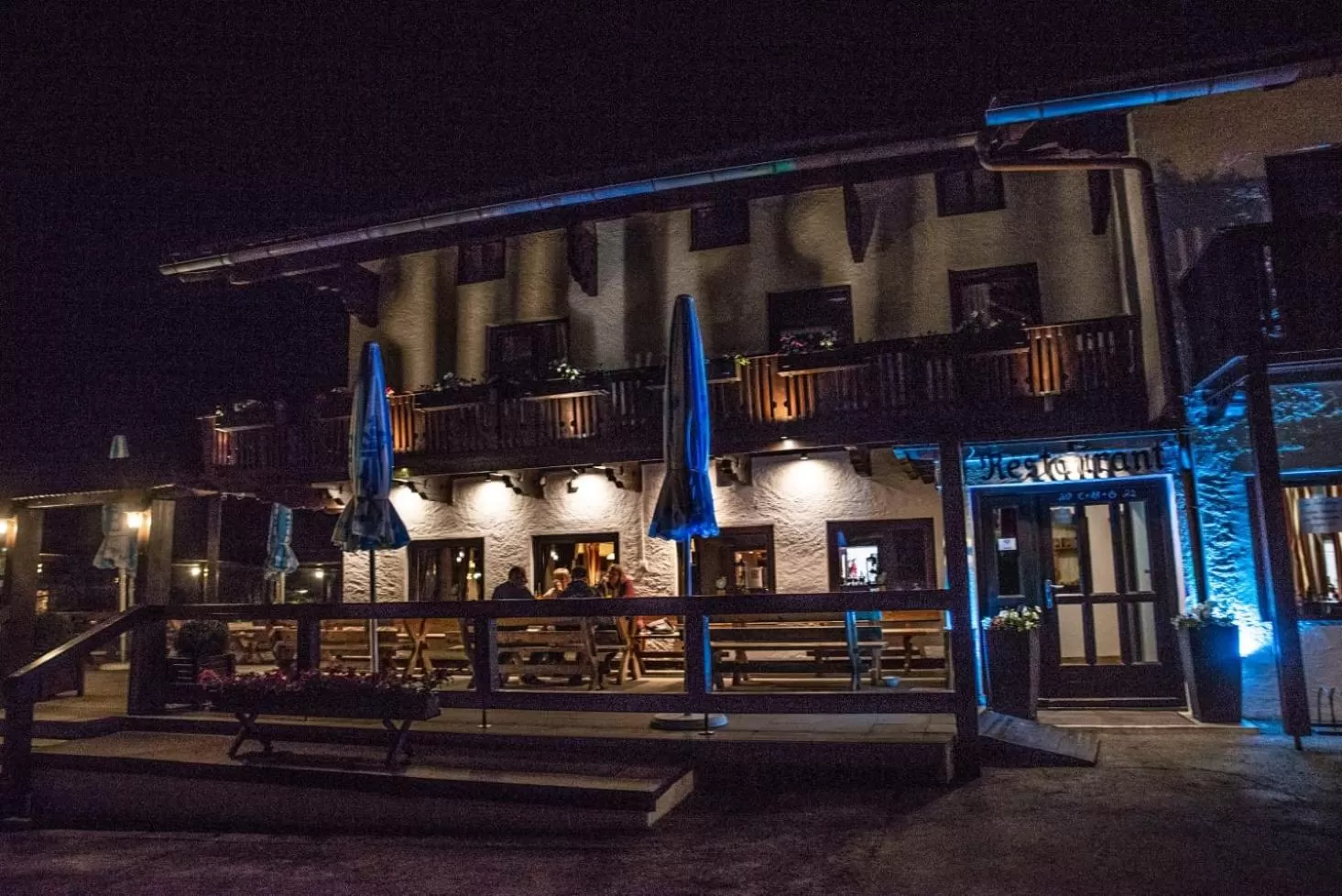 Facade/entrance in Hotel Gundl Alm