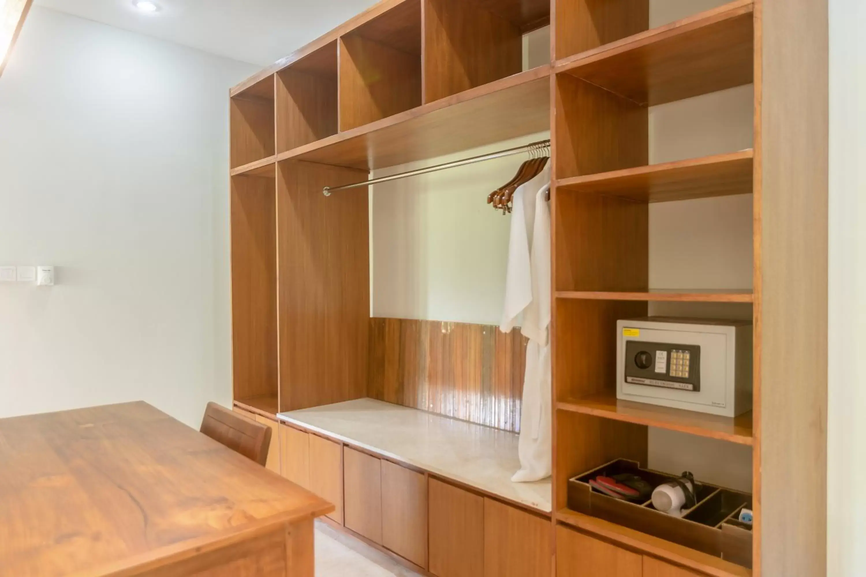 Bathroom, TV/Entertainment Center in Puri Sebali Resort