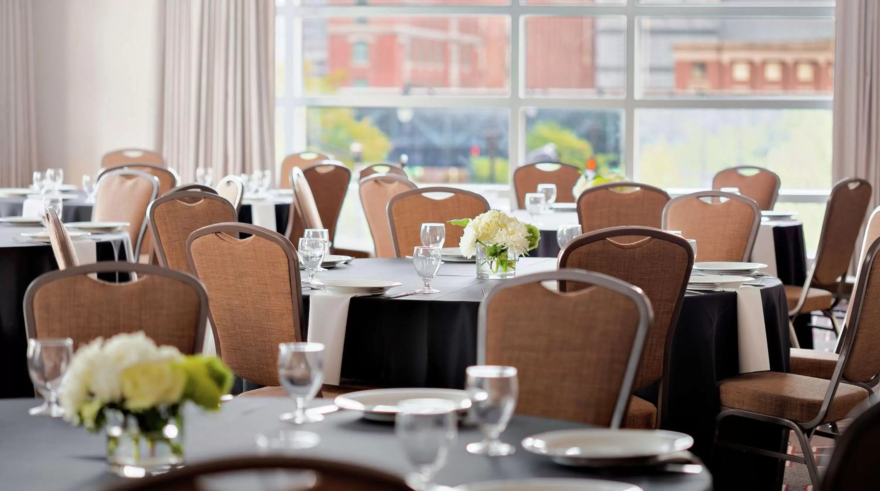 Meeting/conference room in Hampton Inn Chicago McCormick Place