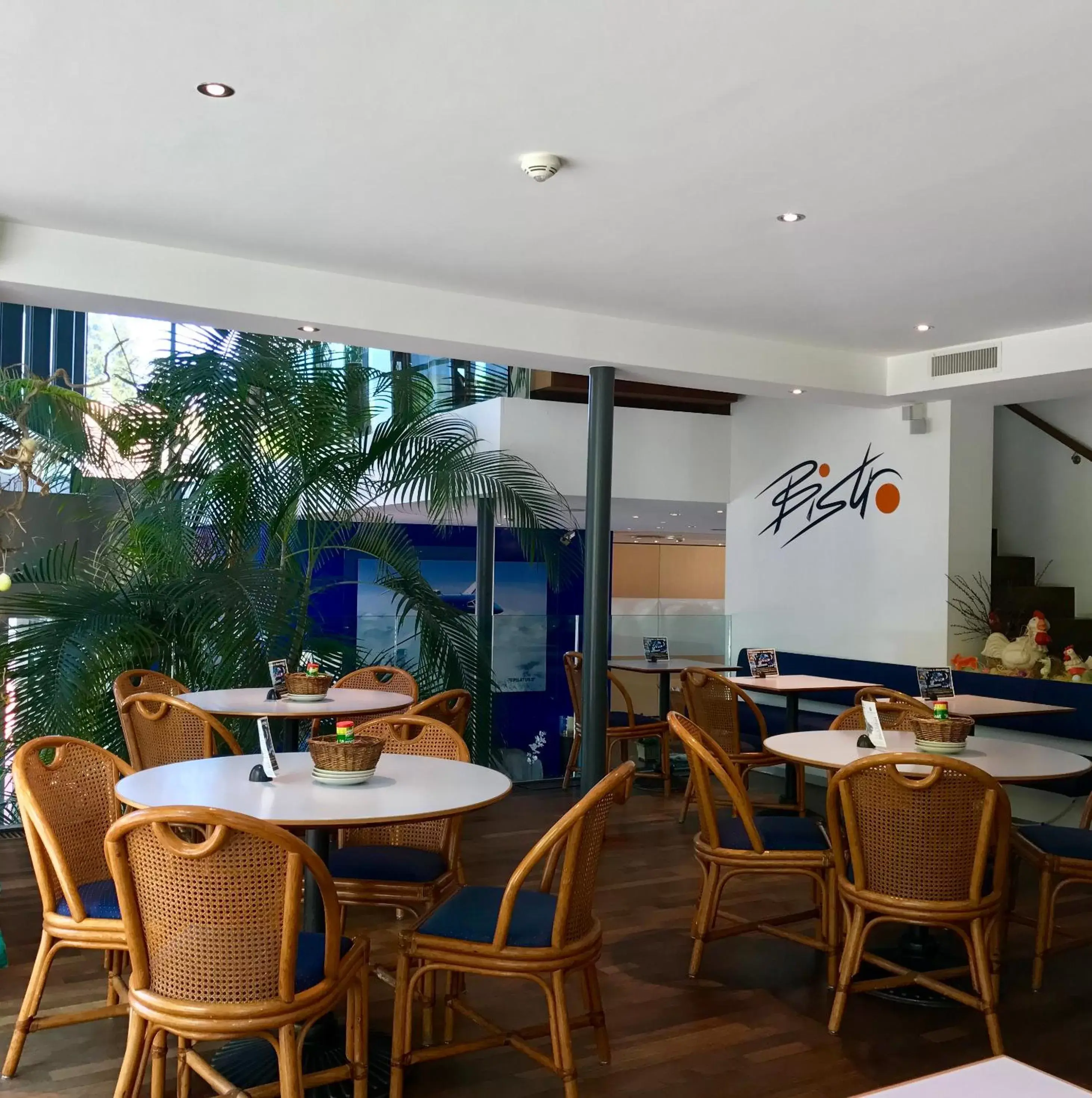 Food and drinks, Restaurant/Places to Eat in Seehotel Pilatus