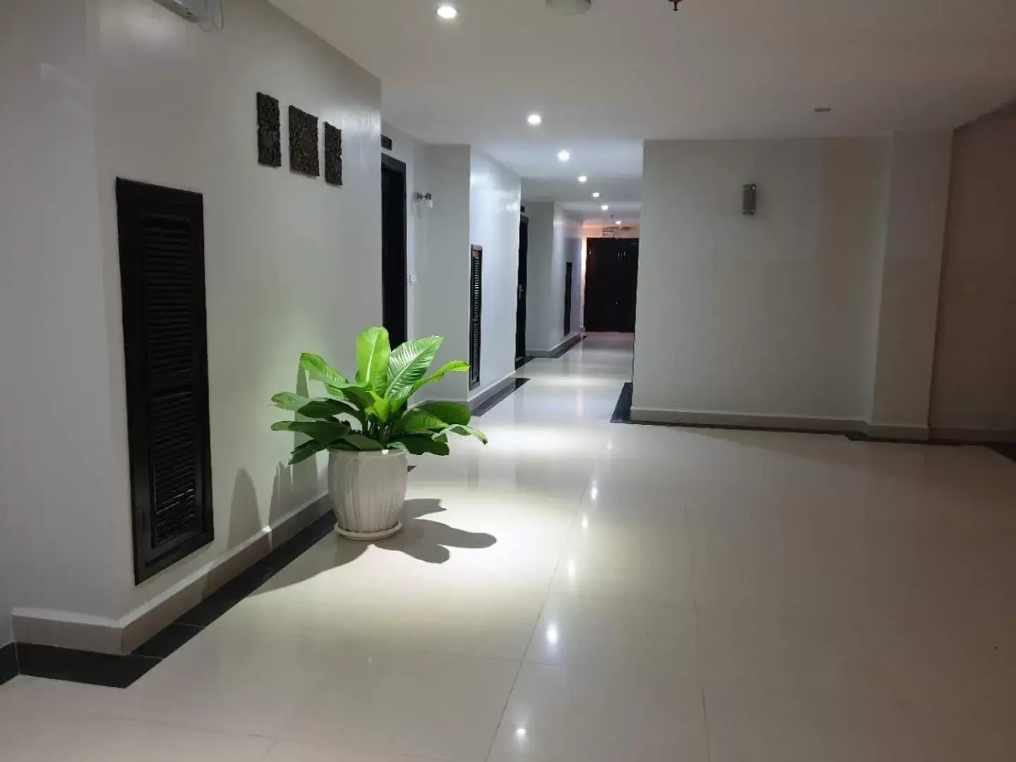 Property building in Aristocrat Residence & Hotel