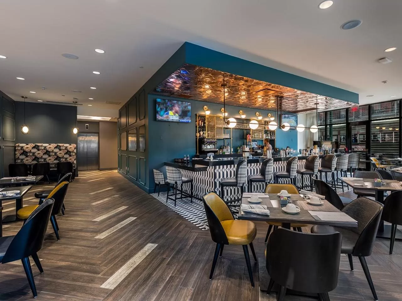 Restaurant/places to eat in Hotel Indigo New Orleans - French Quarter by IHG