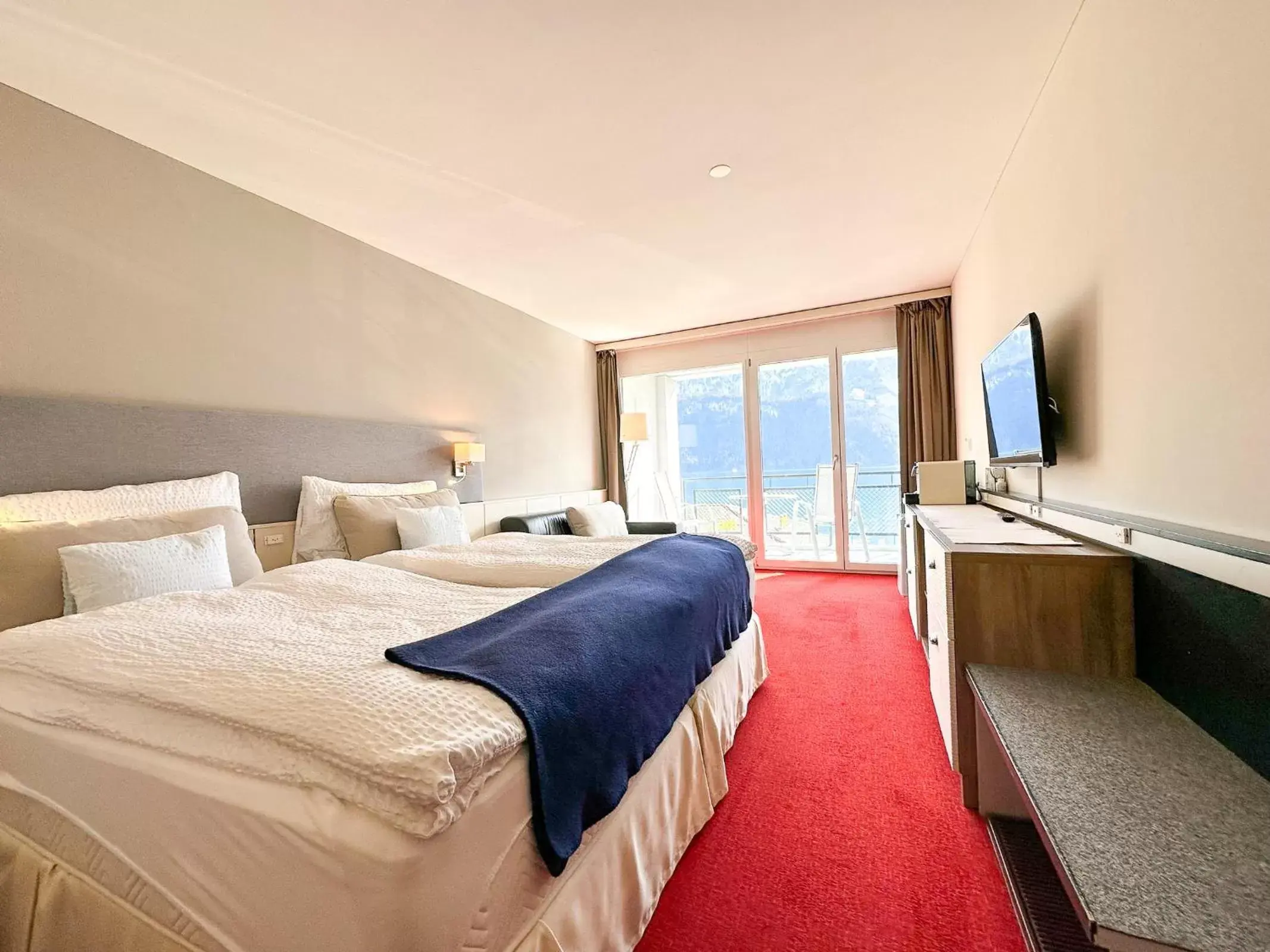 Bedroom, Bed in Seehotel Riviera at Lake Lucerne