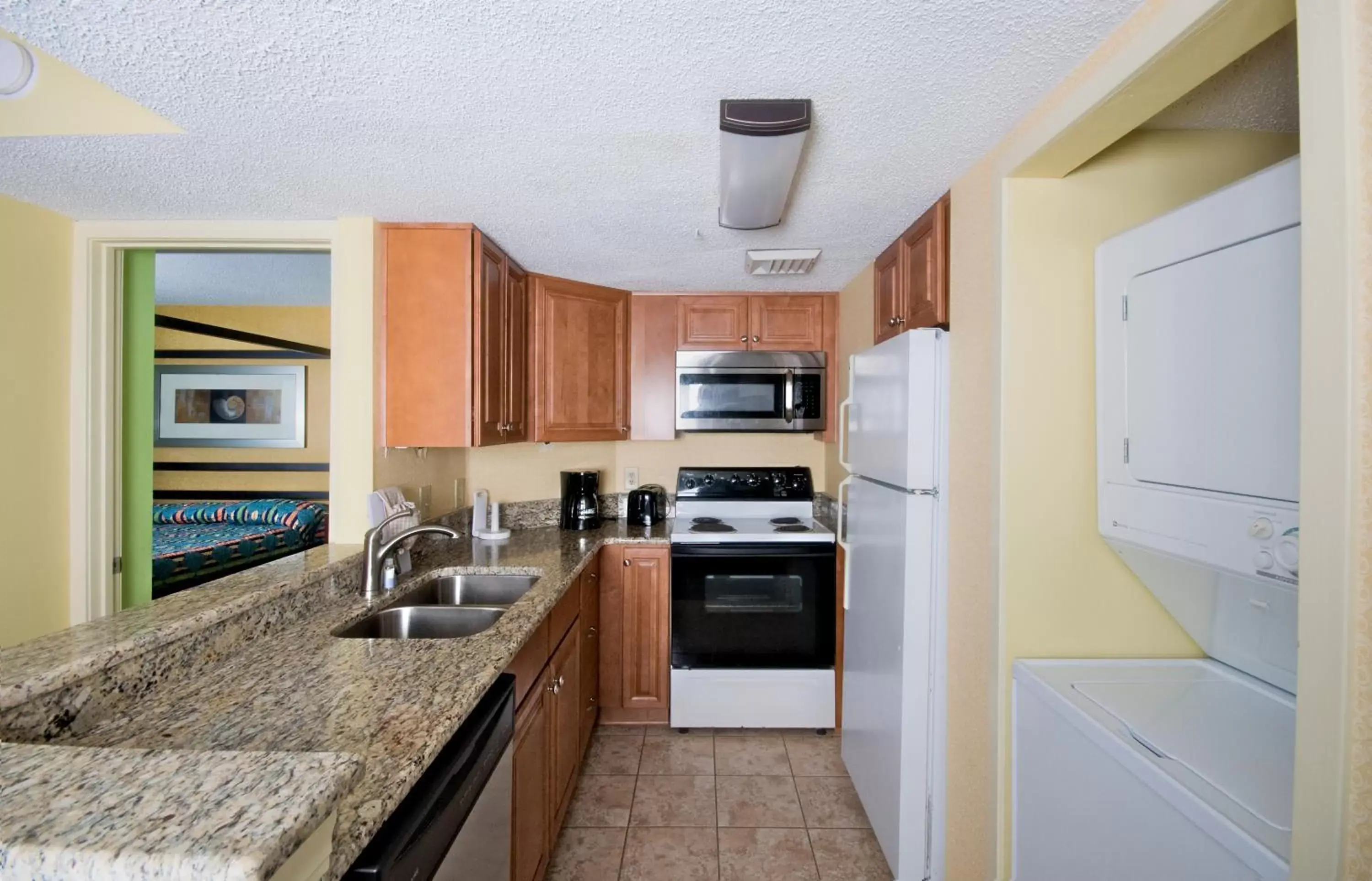 Kitchen or kitchenette, Kitchen/Kitchenette in The Strand - A Boutique Resort