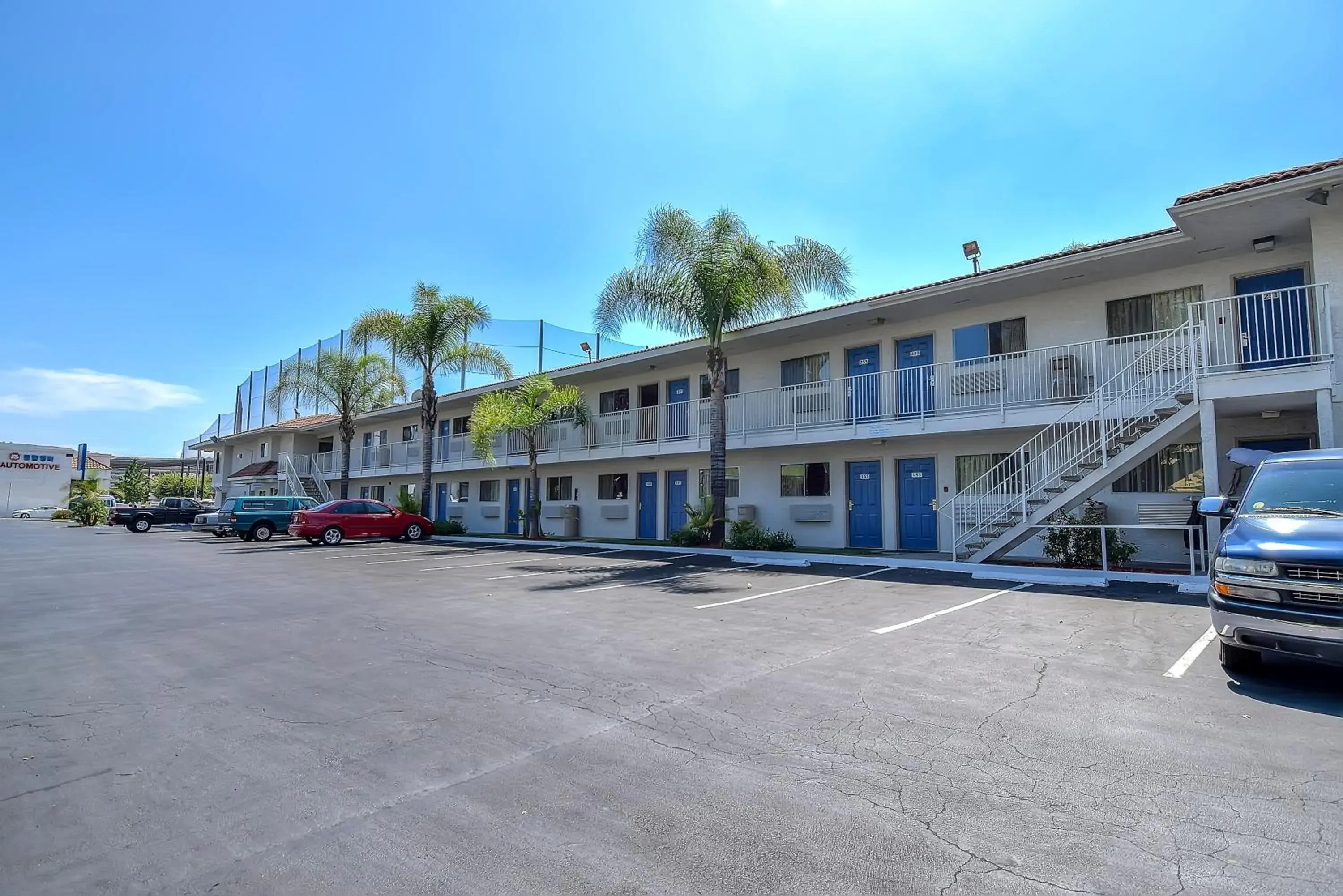 Property Building in Motel 6-Rowland Heights, CA - Los Angeles - Pomona