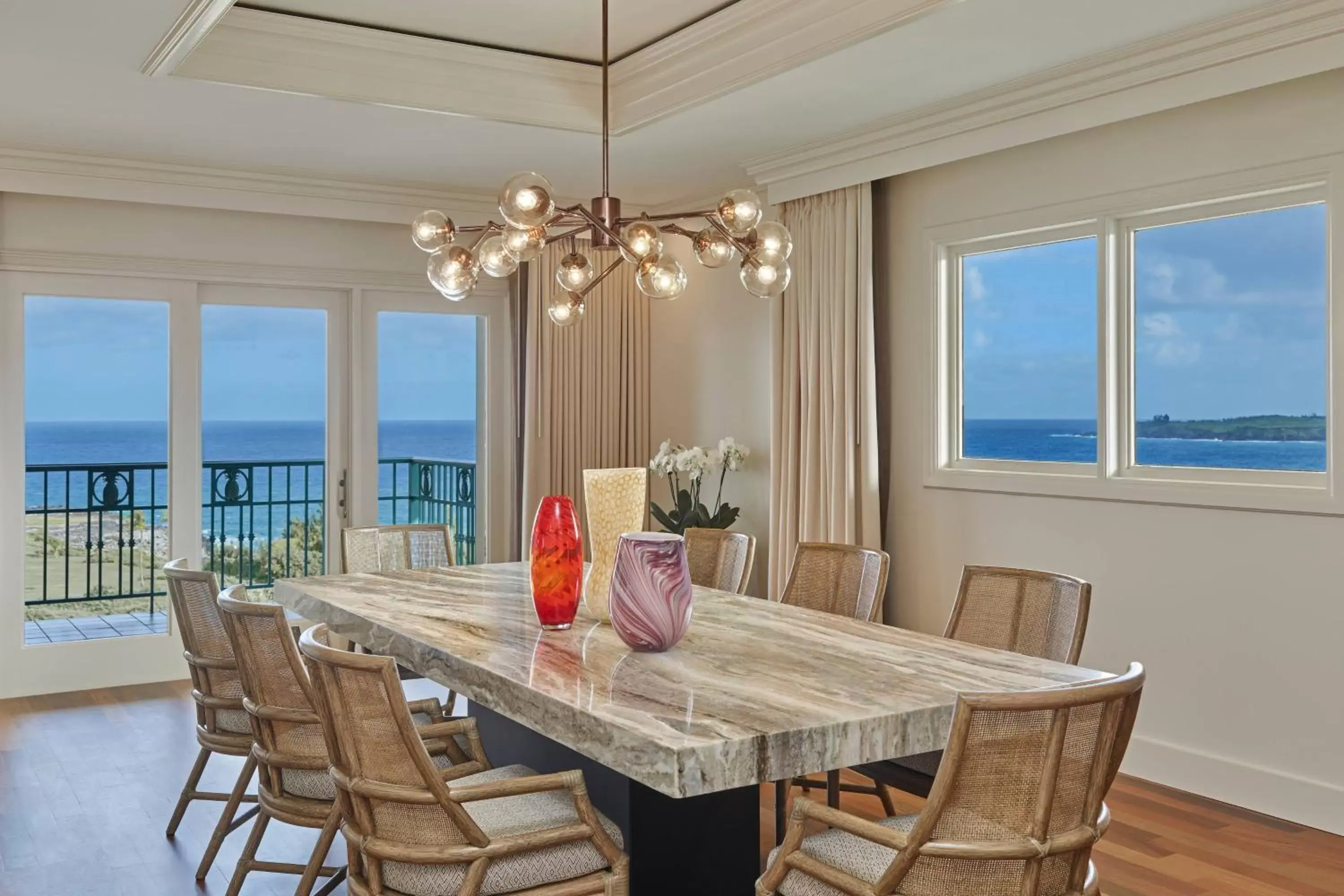 Photo of the whole room, Sea View in The Ritz-Carlton Maui, Kapalua