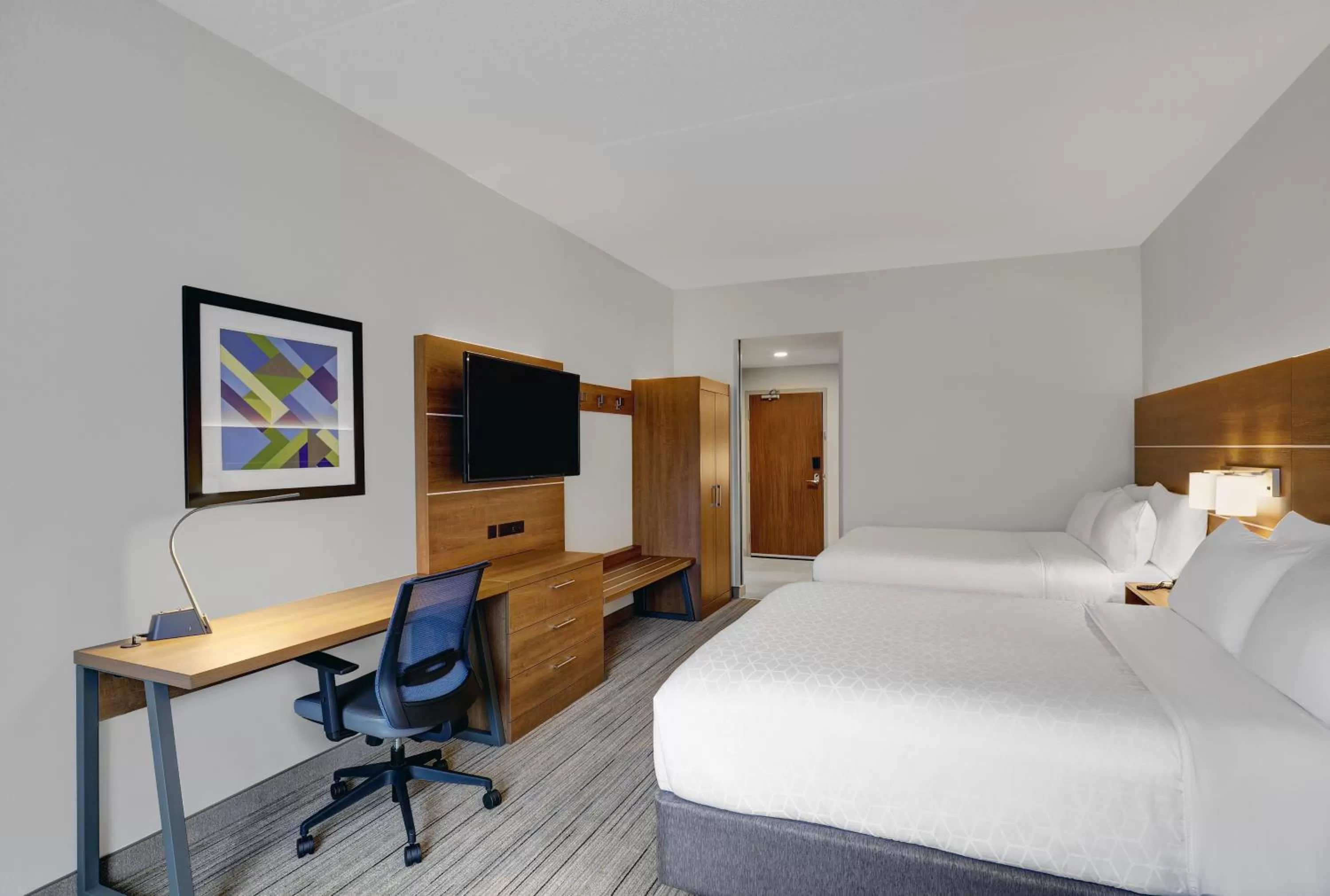 Photo of the whole room, Bed in Holiday Inn Express & Suites - Collingwood