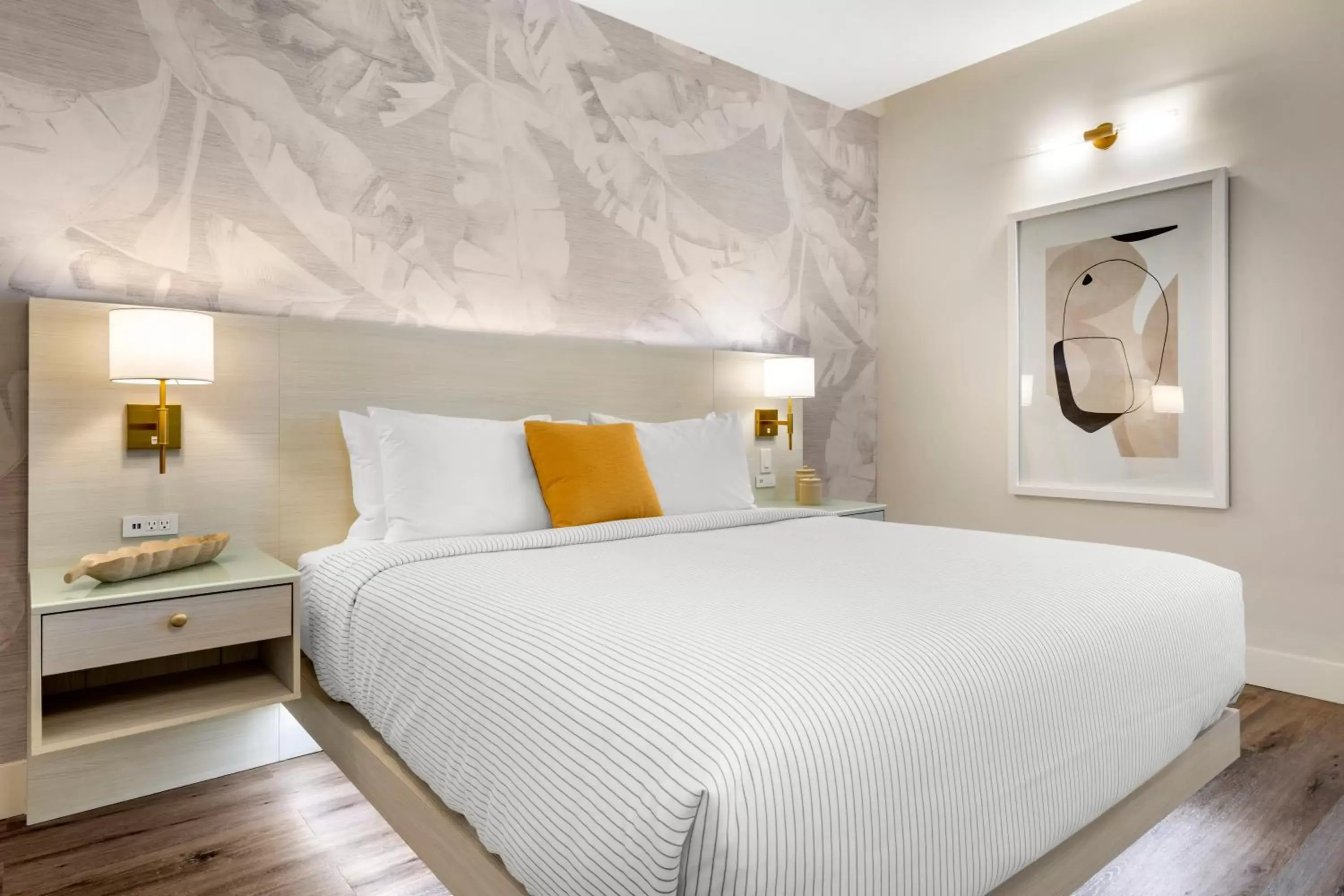 Bed in Cambria Hotel Calabasas