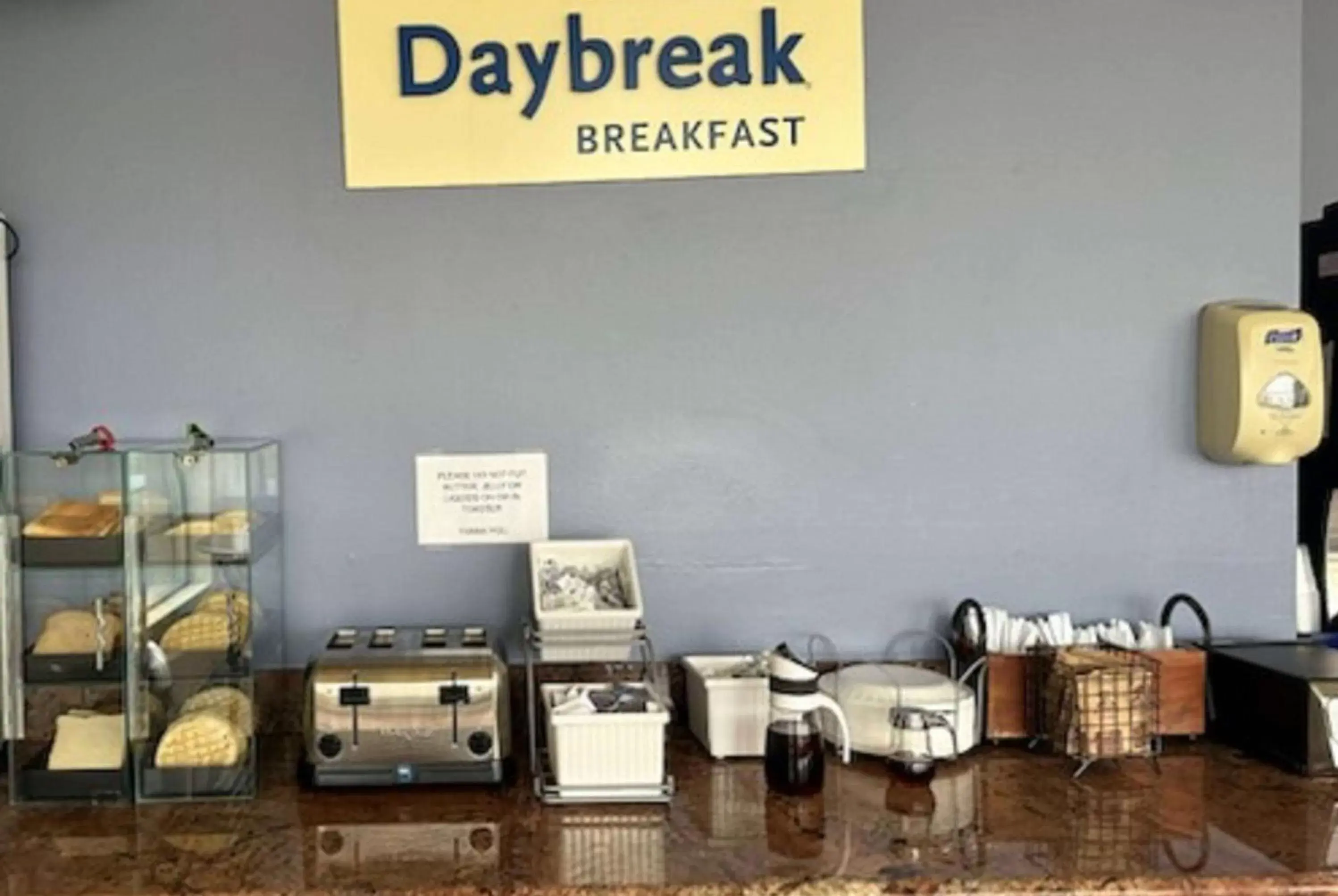 Breakfast in Days Inn by Wyndham San Diego-East/El Cajon
