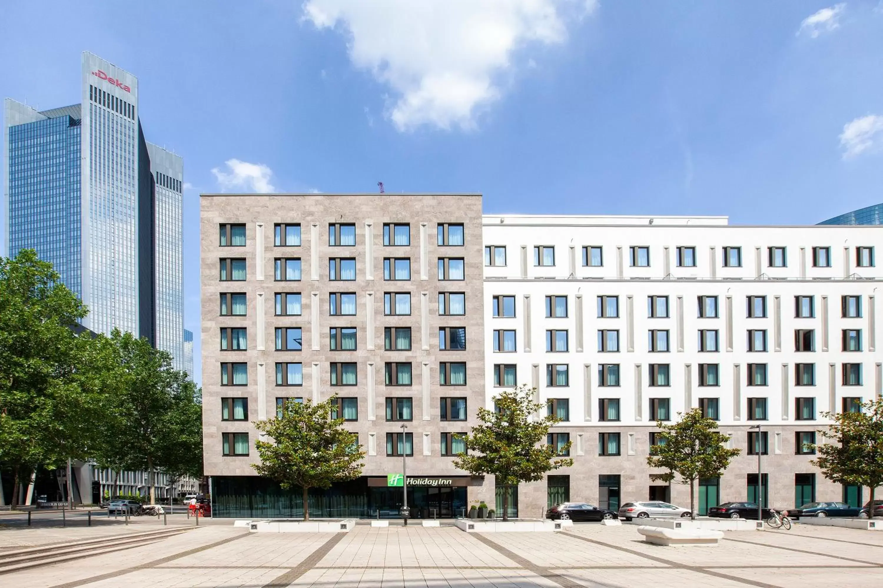 Property Building in Holiday Inn Frankfurt - Alte Oper, an IHG Hotel