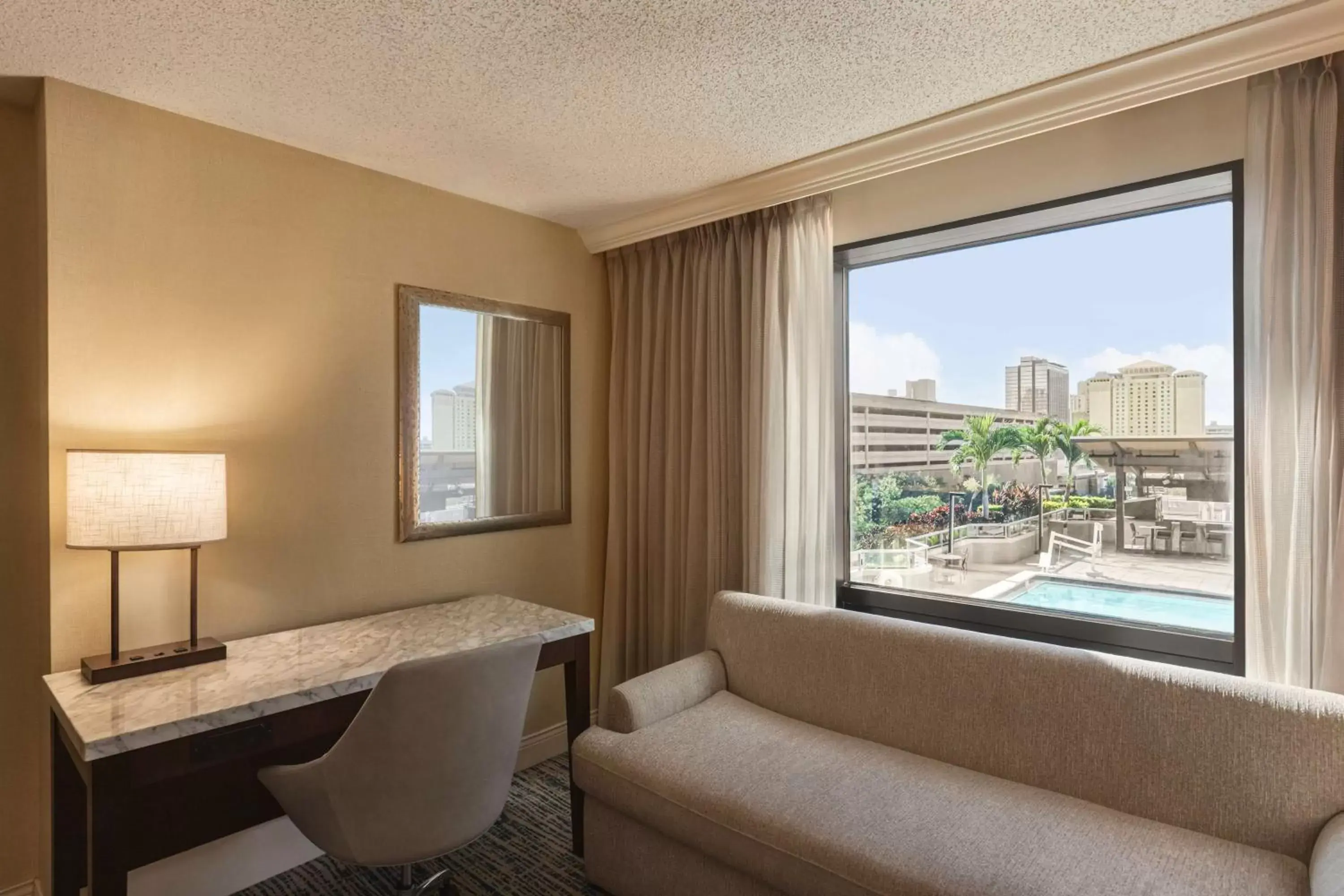 King Room with Pool View in Hilton Tampa Downtown