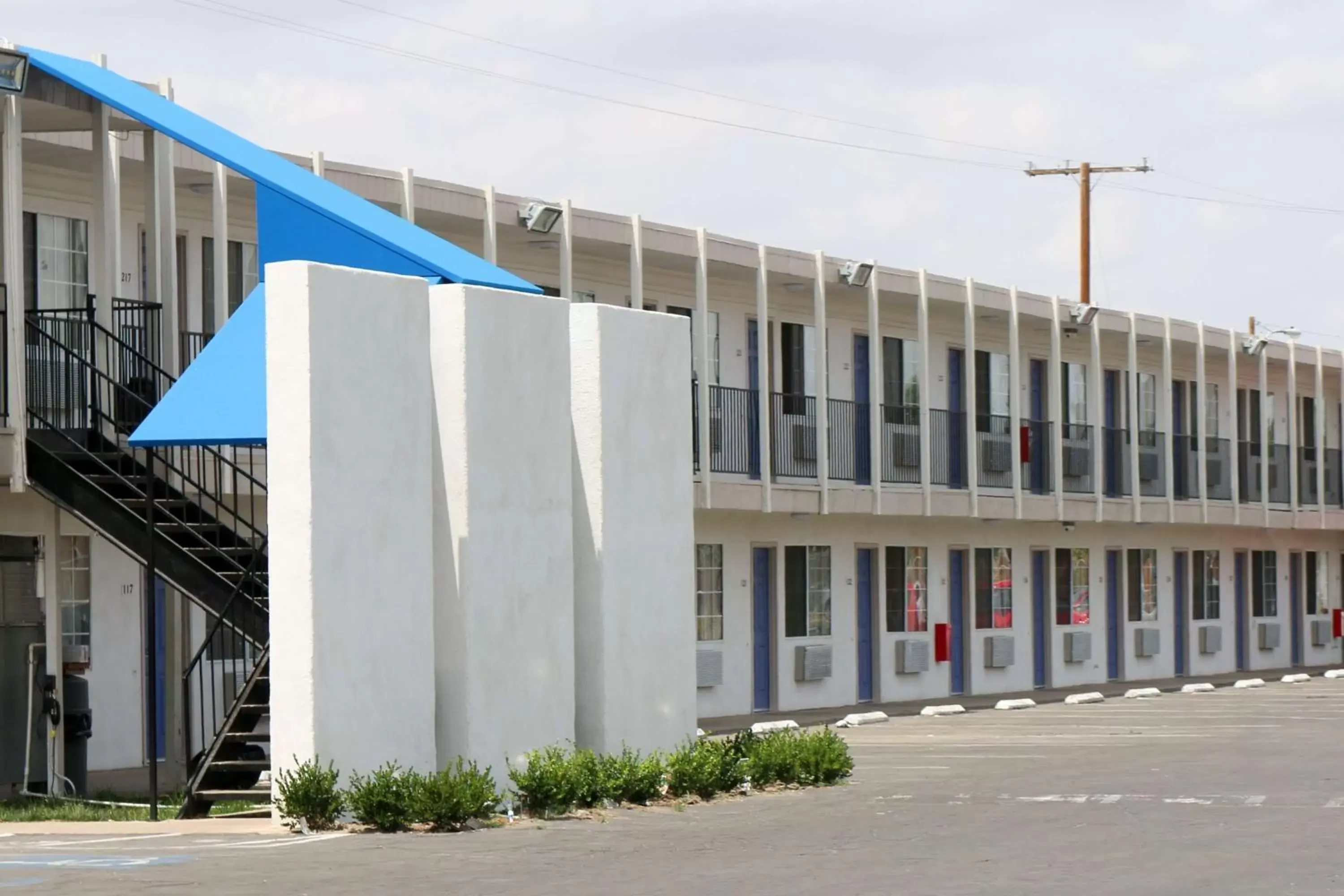 Property Building in Motel 6-Delano, CA