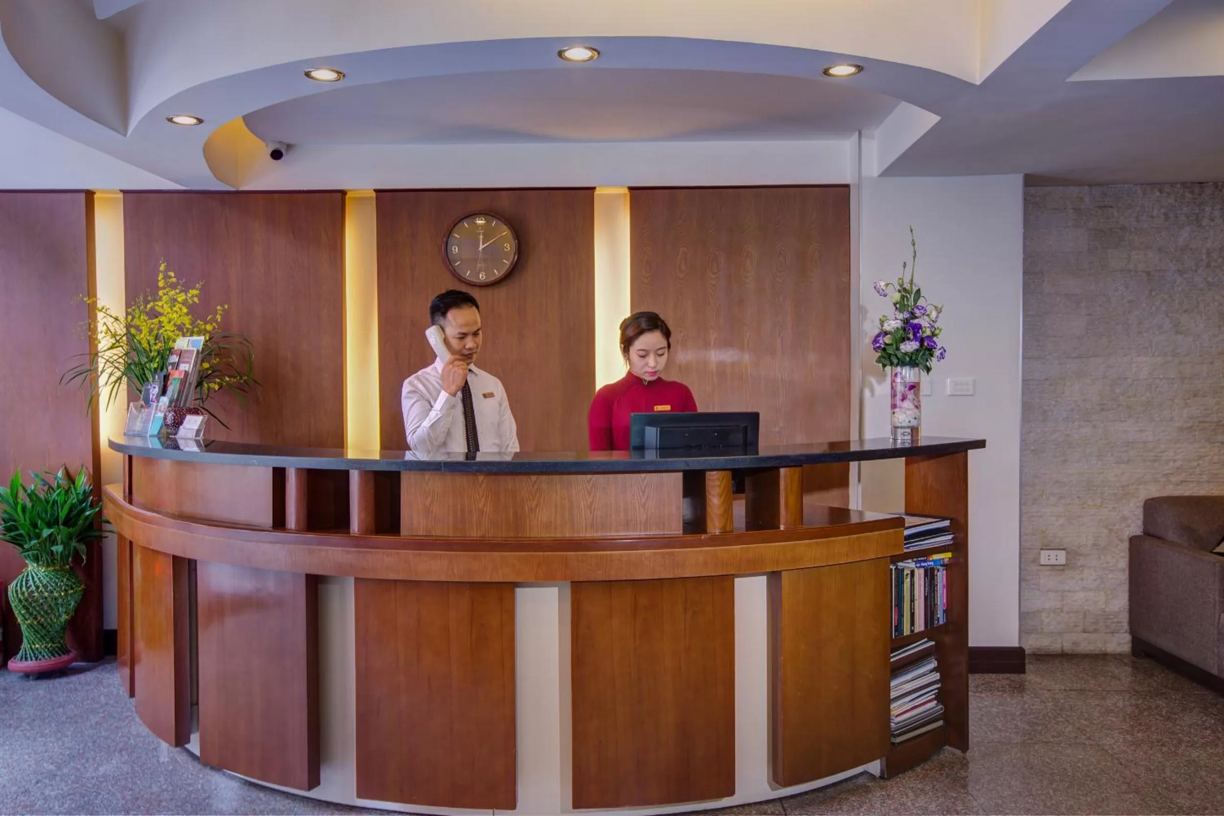 Staff in Eliana Ruby Hotel & Travel