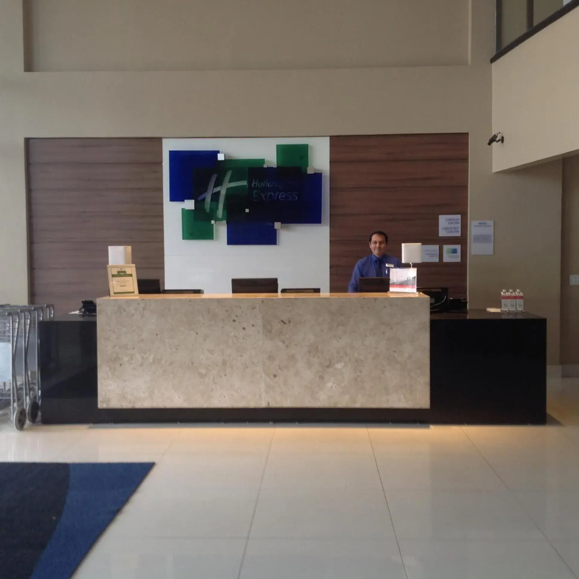 Lobby or reception, Lobby/Reception in Holiday Inn Express Belem Ananindeua, an IHG Hotel