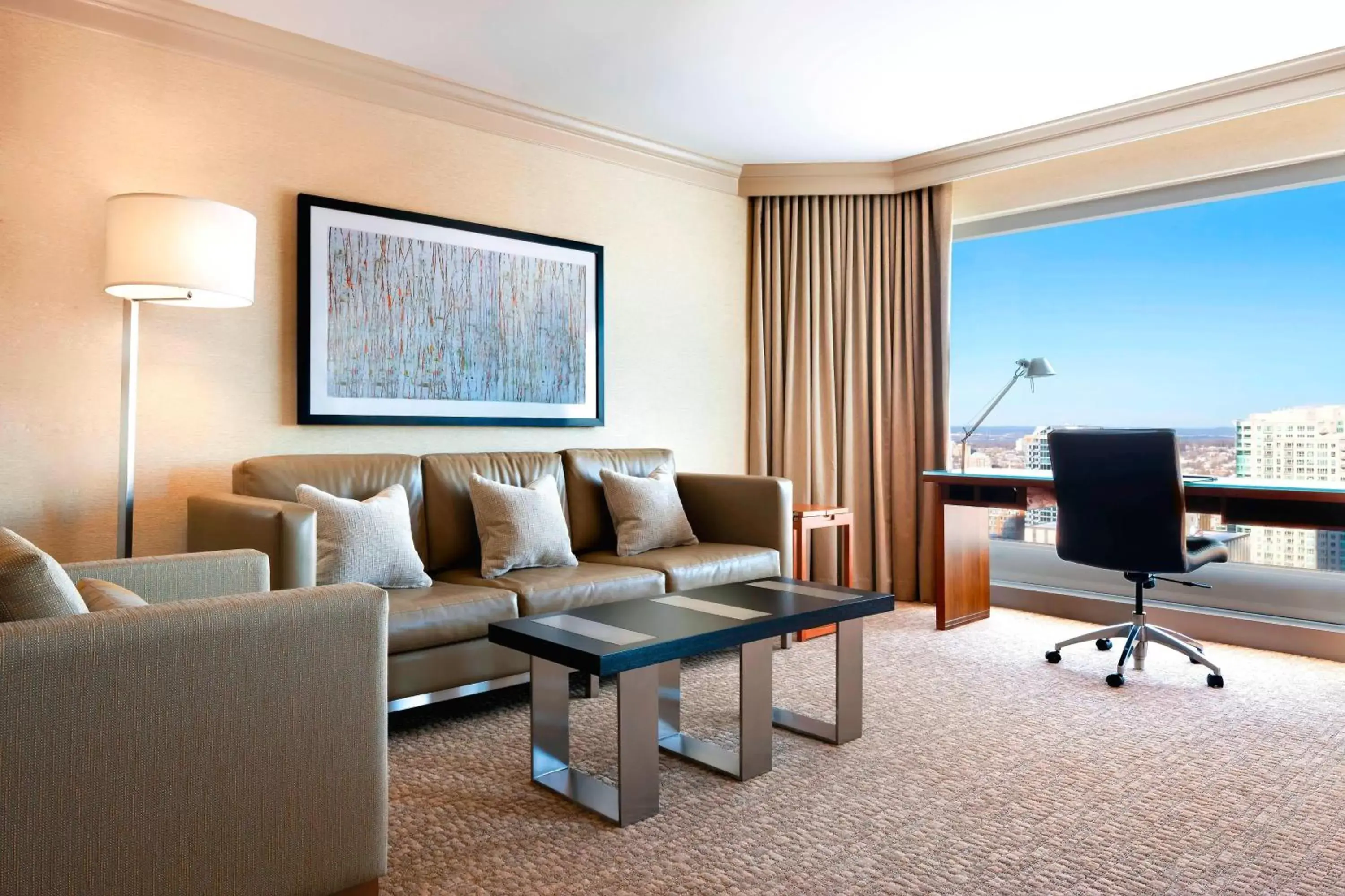 Photo of the whole room, Seating Area in The Westin Ottawa