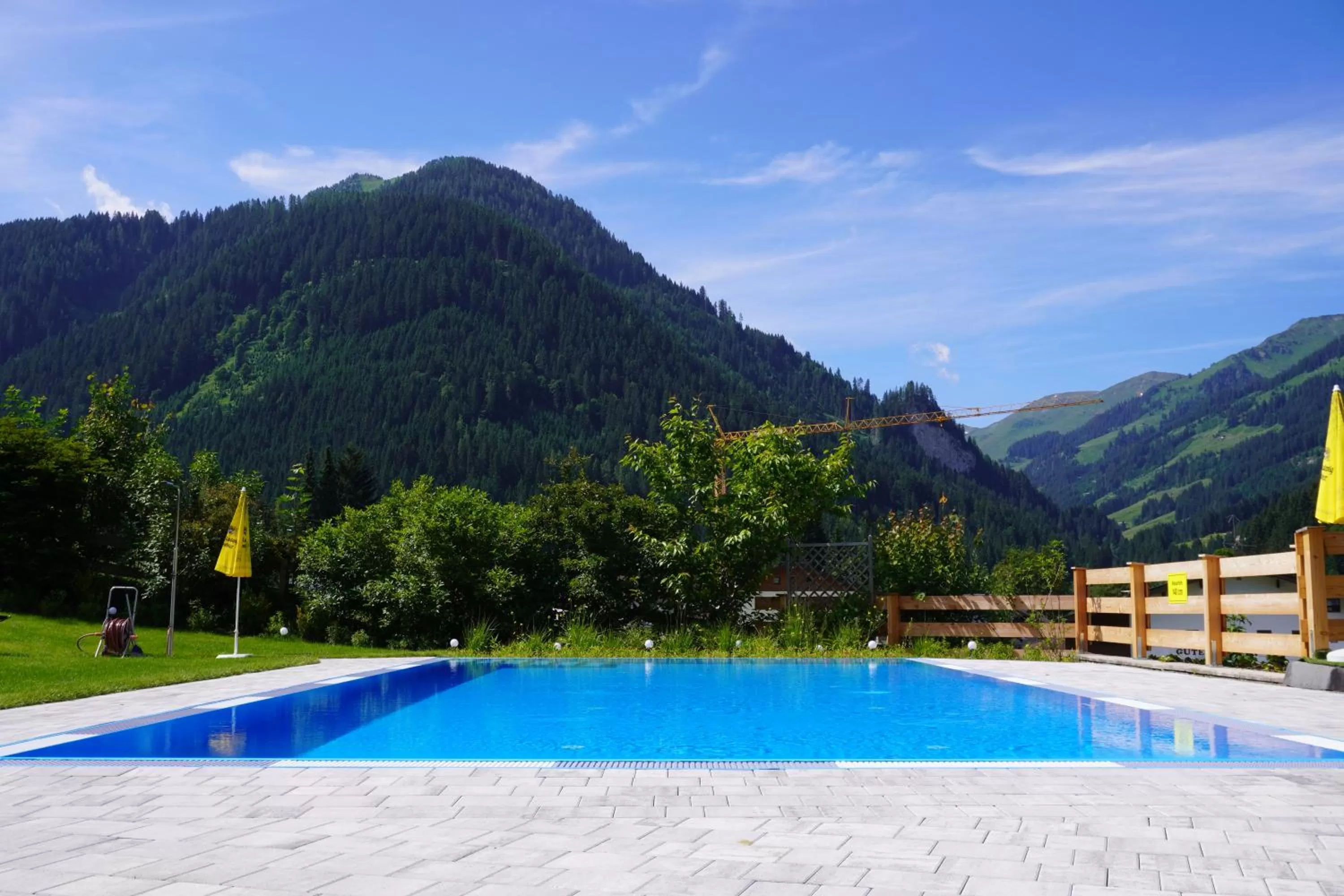 Mountain view, Swimming Pool in Hotel Aschauer Hof z'Fritzn